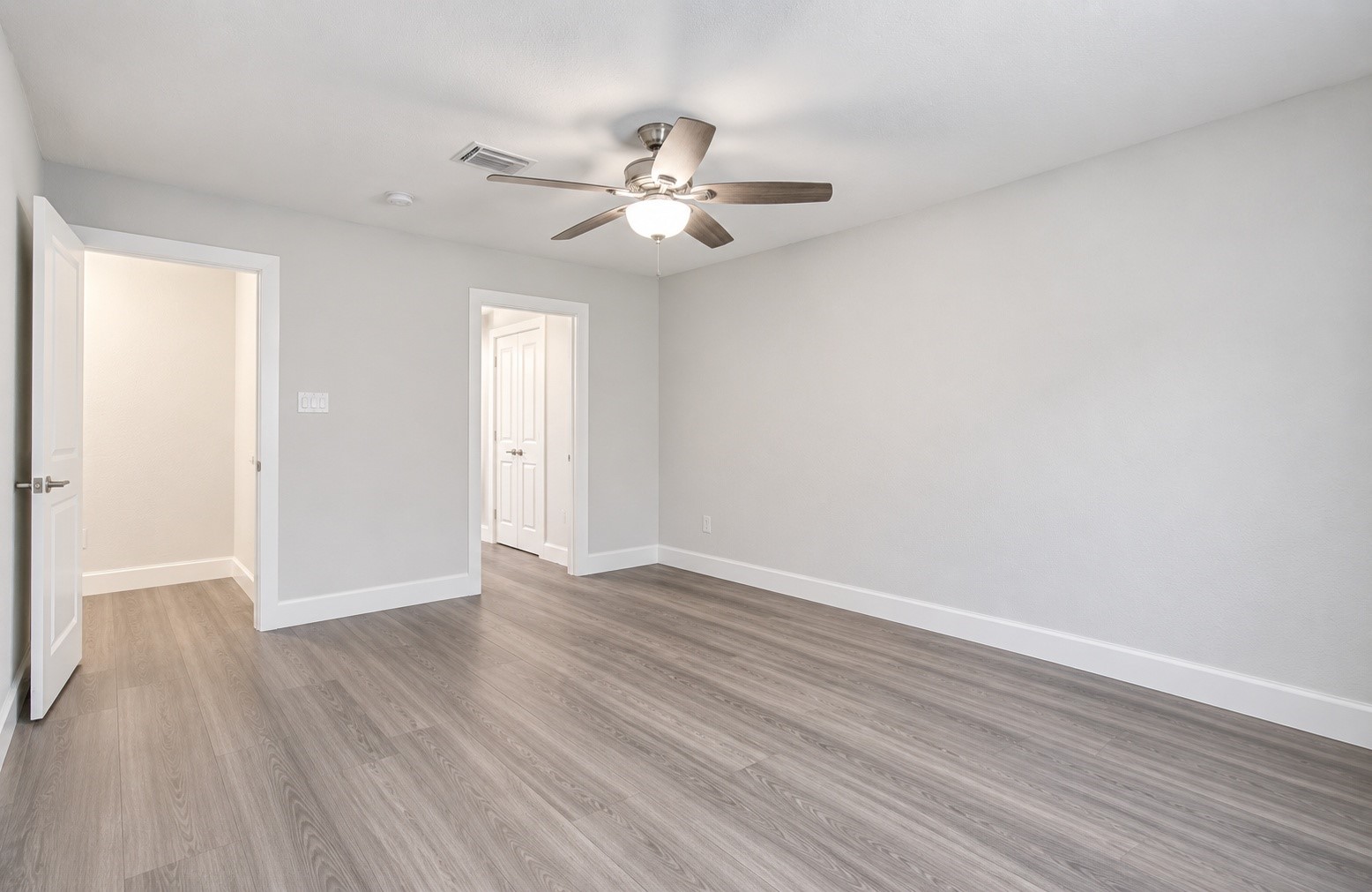 536 Robert E Lee Drive Property Photo 20