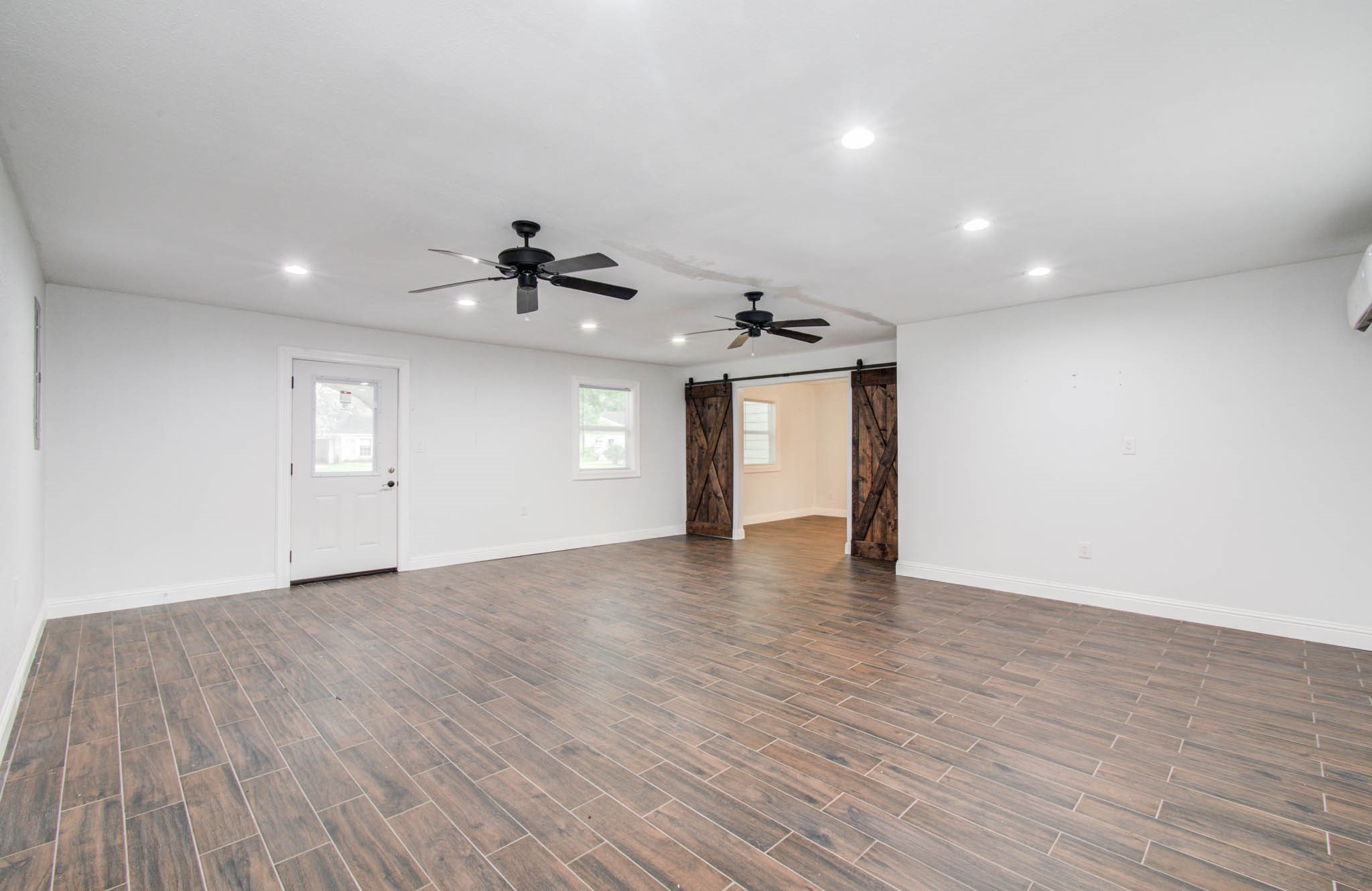 536 Robert E Lee Drive Property Photo 28