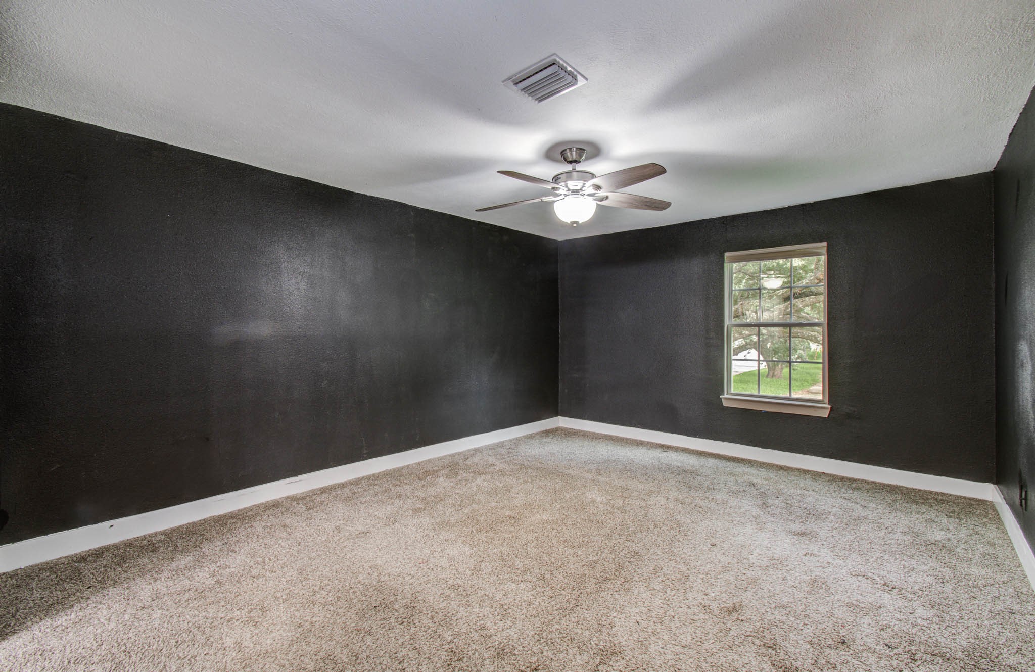 536 Robert E Lee Drive Property Photo 36