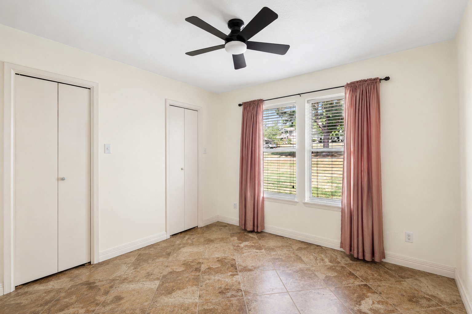 406 Kickapoo Drive Property Photo 27