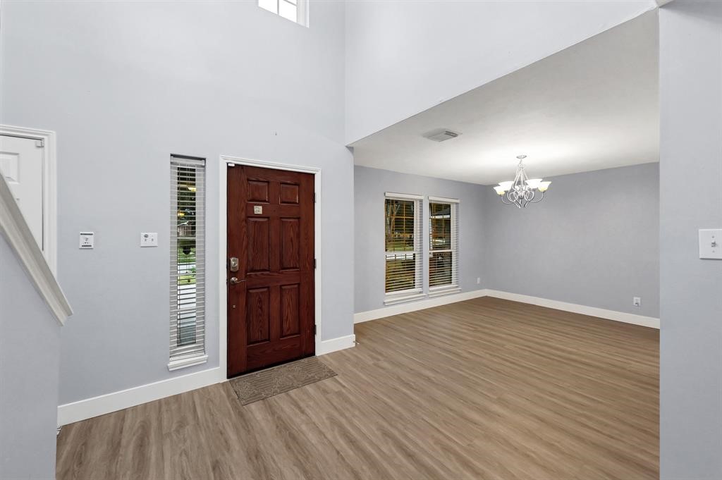 12722 Wolf Creek Court Property Photo 3