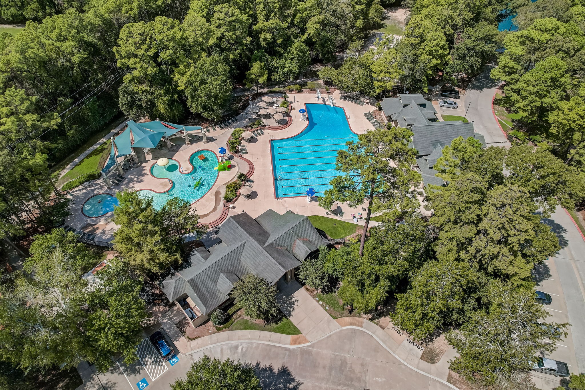 12722 Wolf Creek Court Property Photo 4