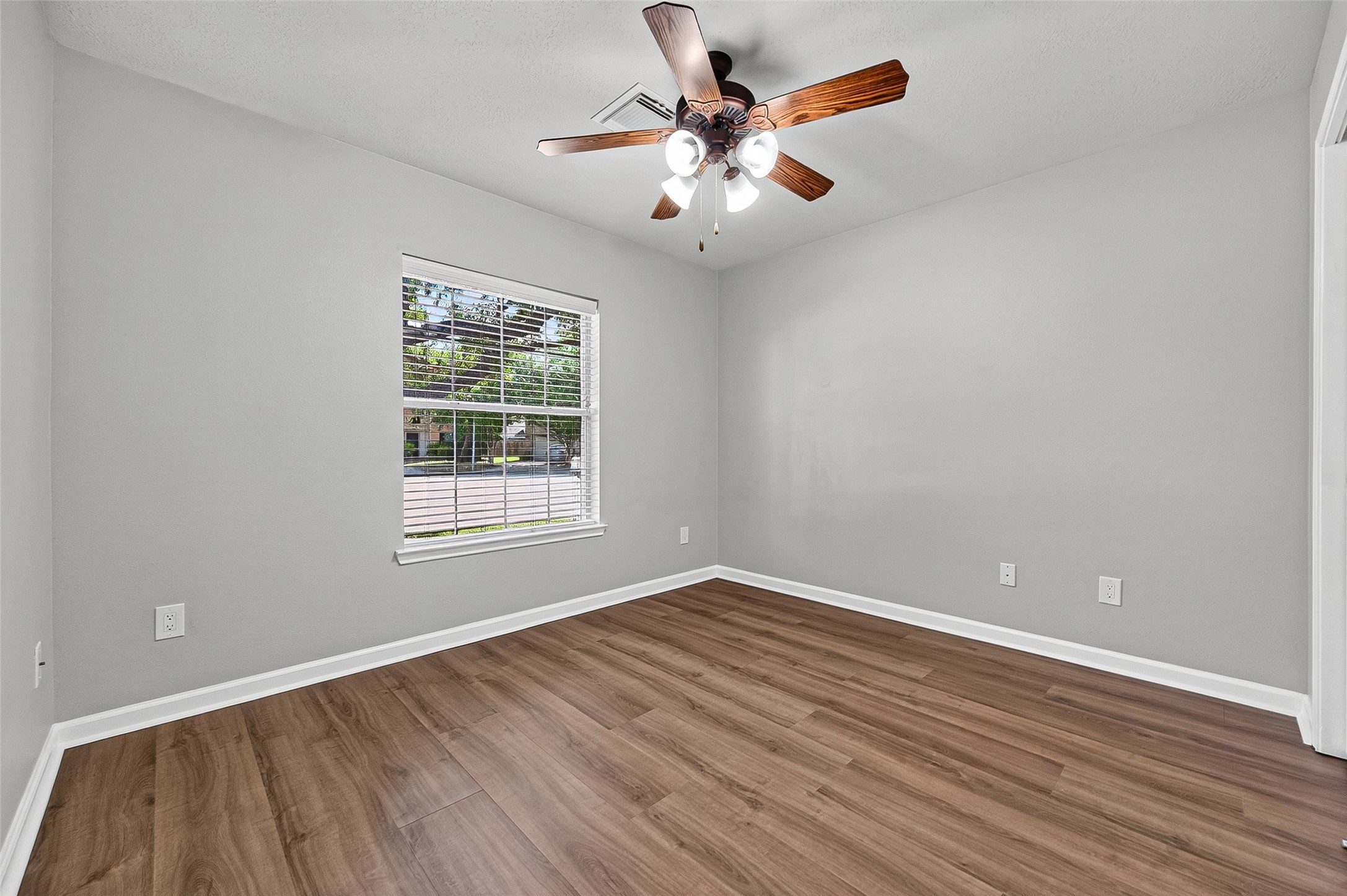 21715 Texian Court Property Photo 33