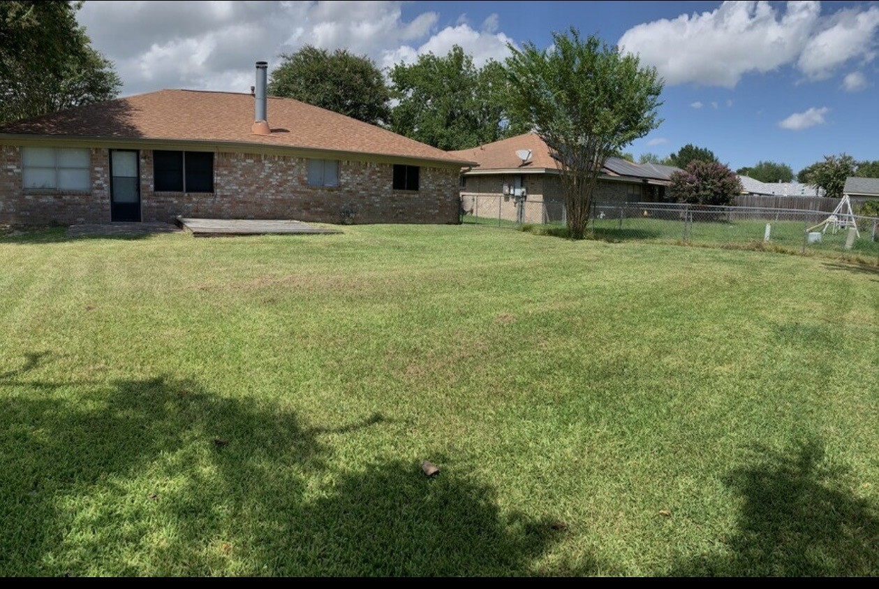 1505 Packsaddle Lane Property Photo 13