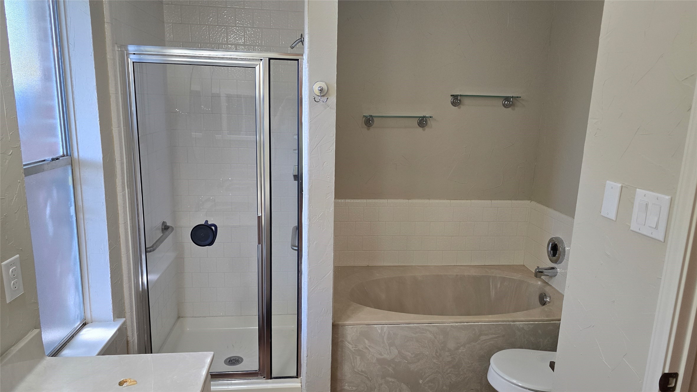 11102 Fall Breeze Drive Property Photo 11