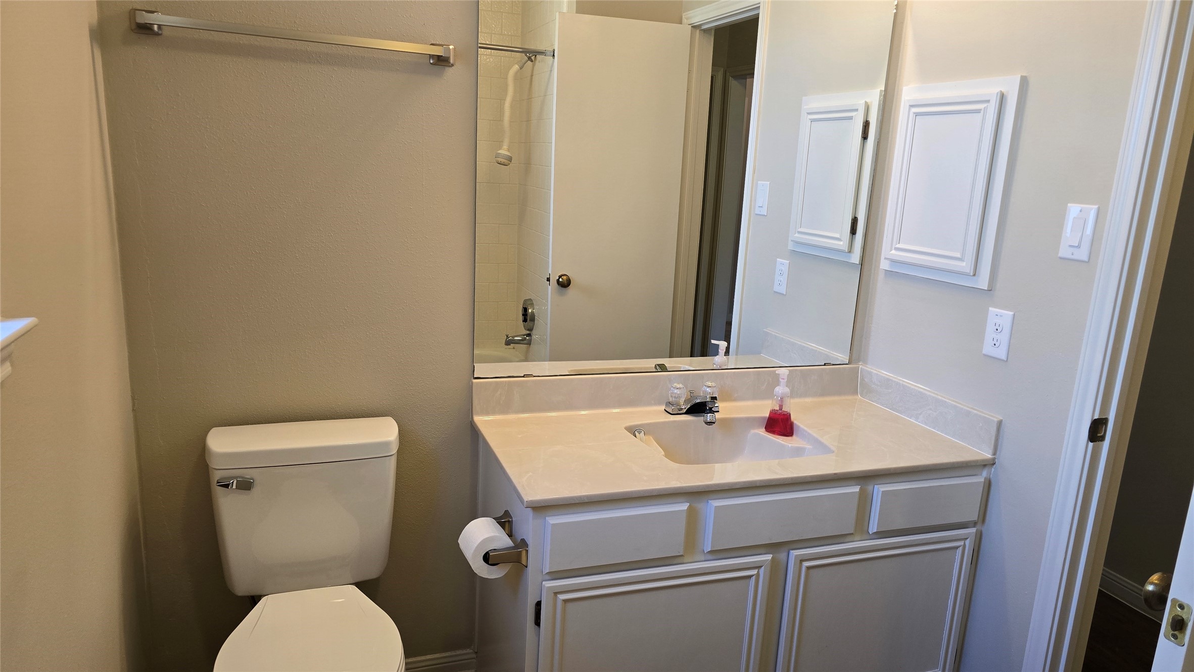 11102 Fall Breeze Drive Property Photo 17