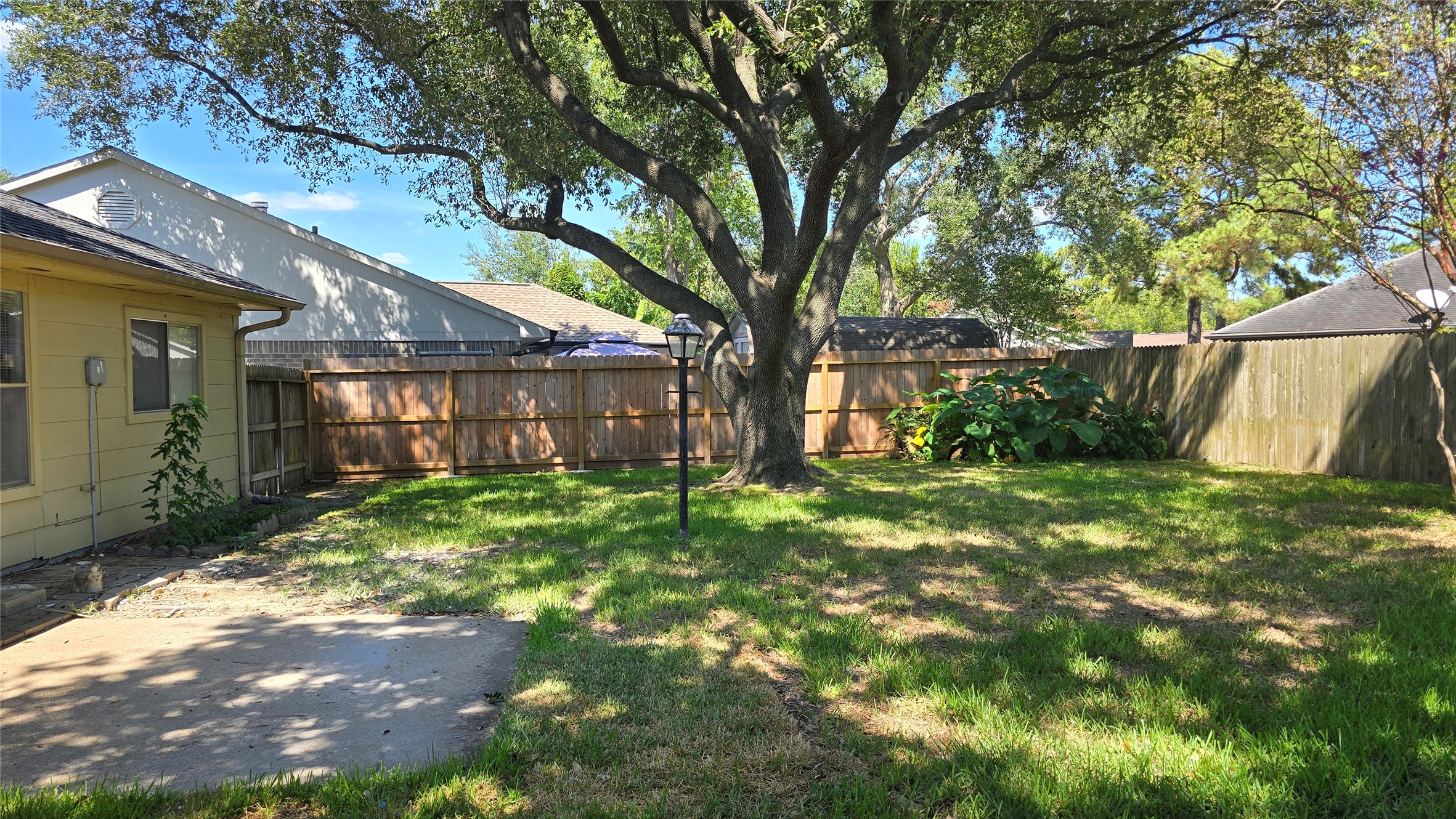 11102 Fall Breeze Drive Property Photo 24