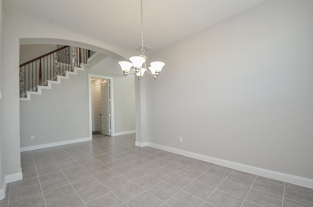 26930 Soapstone Terrace Lane Property Photo 4