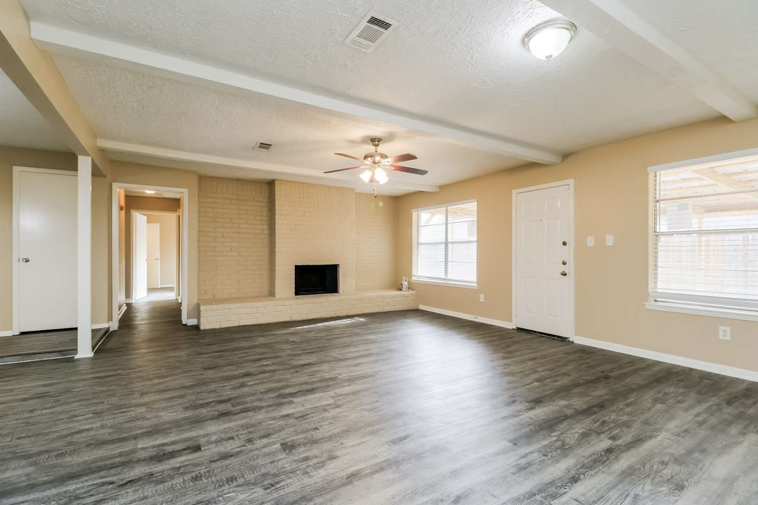 23302 Upper Falls Court Property Photo 4