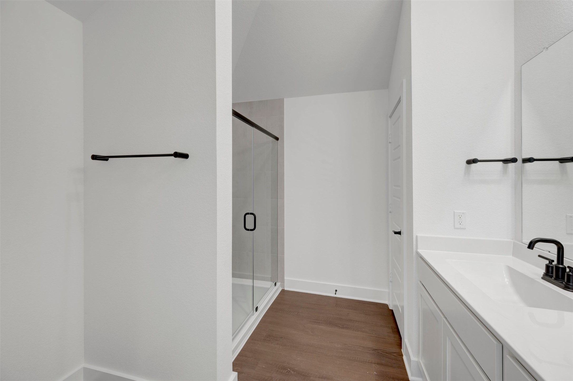 5803 Blazing Light Lane Property Photo 15