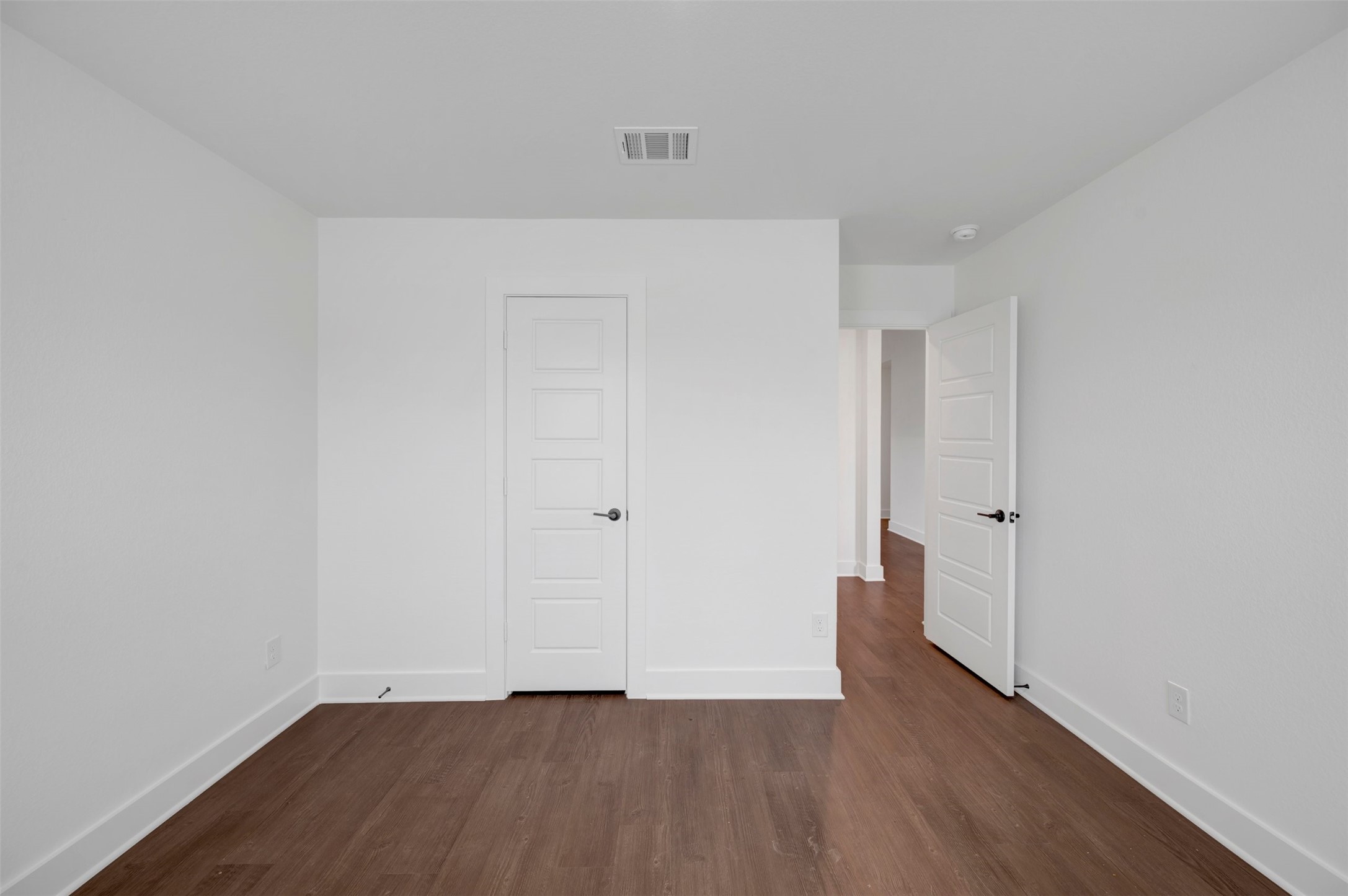 5803 Blazing Light Lane Property Photo 24