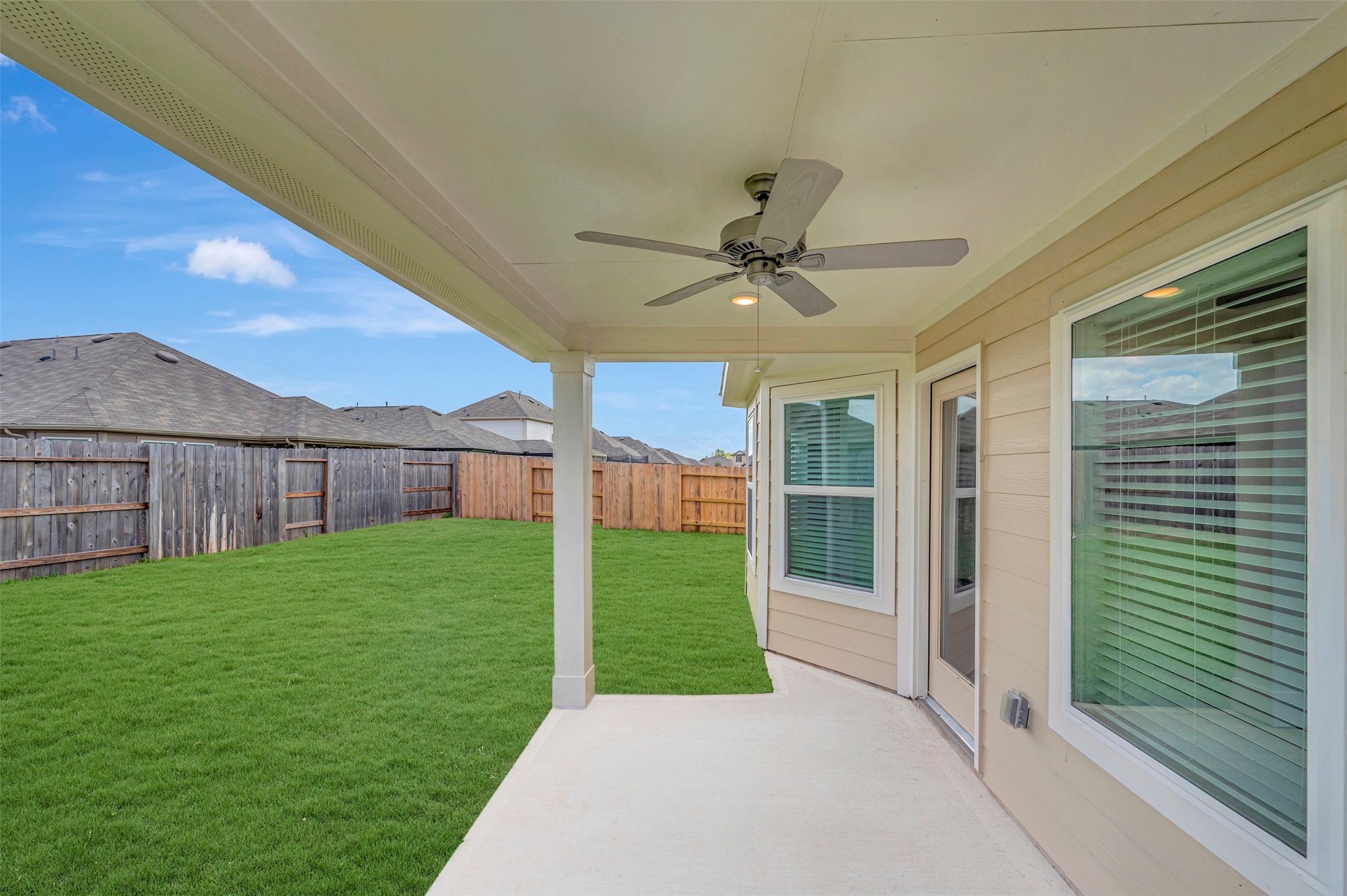 5803 Blazing Light Lane Property Photo 27