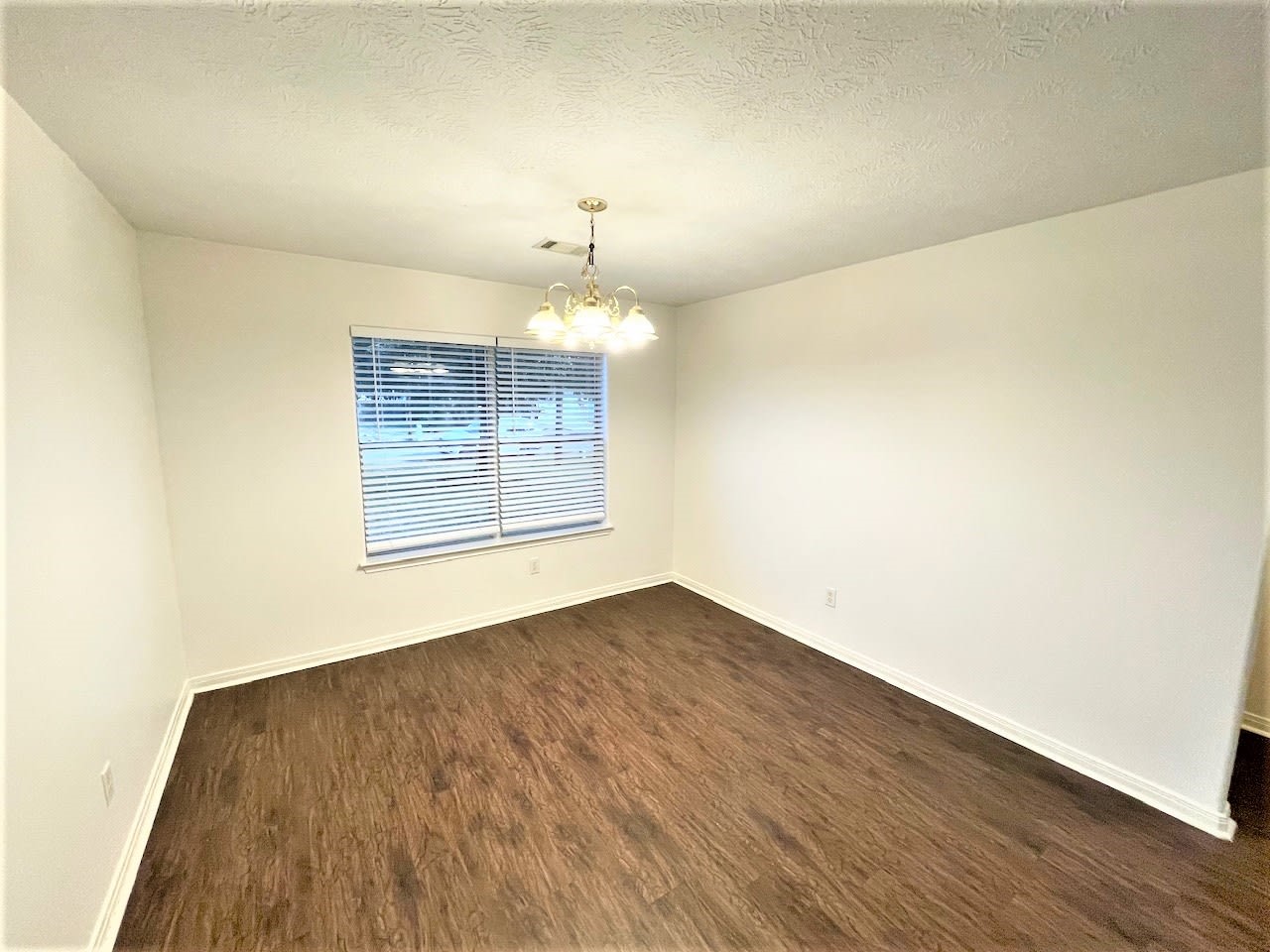 16334 Many Trees Lane Property Photo 5