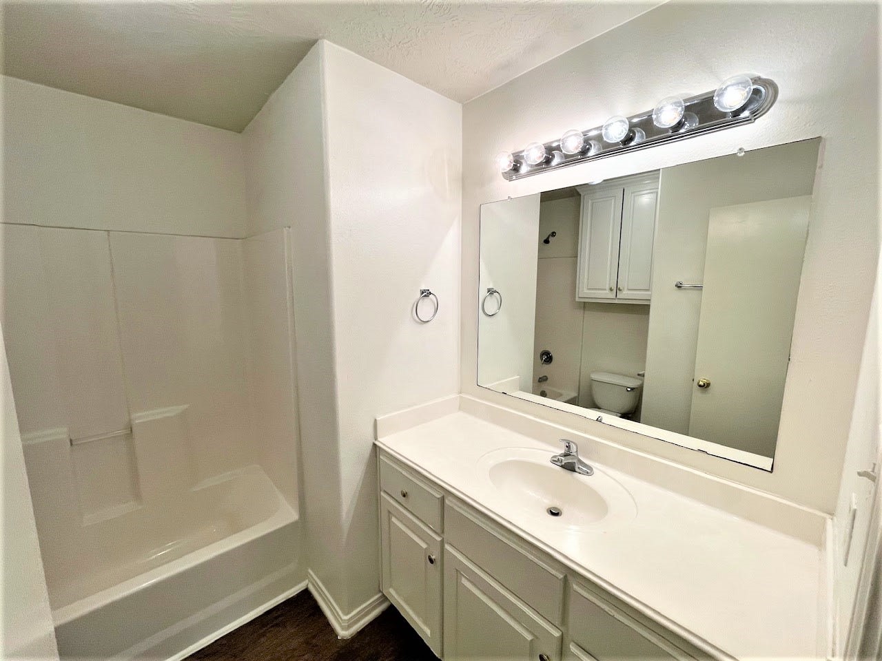 16334 Many Trees Lane Property Photo 12
