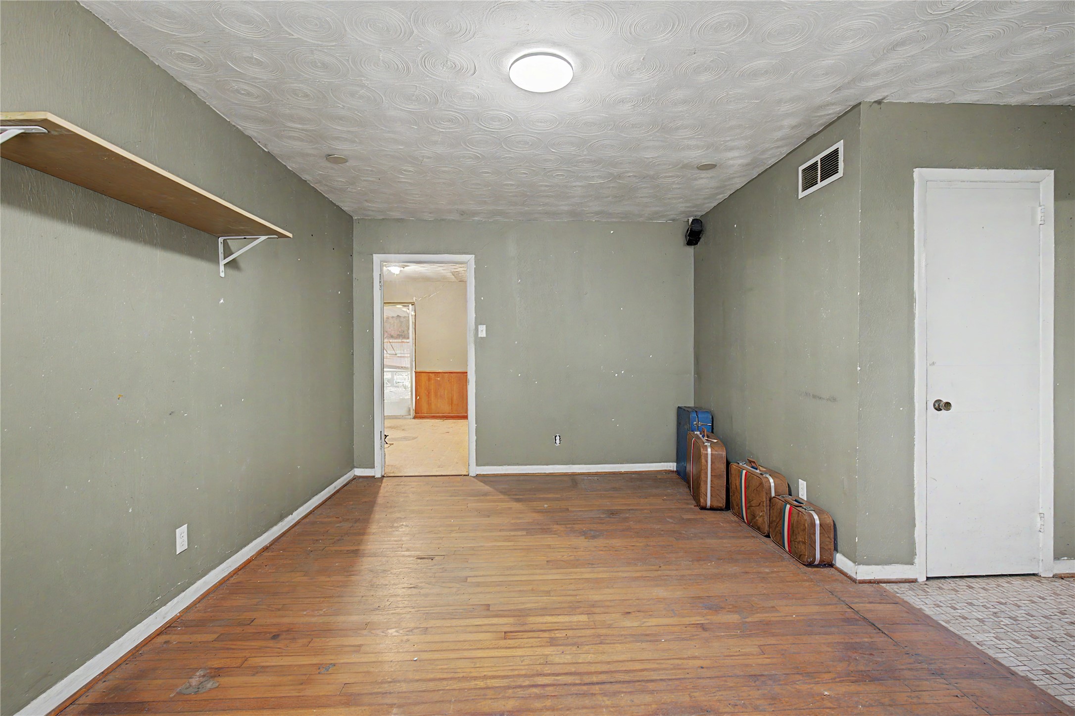 410 Ellis Avenue Property Photo 14