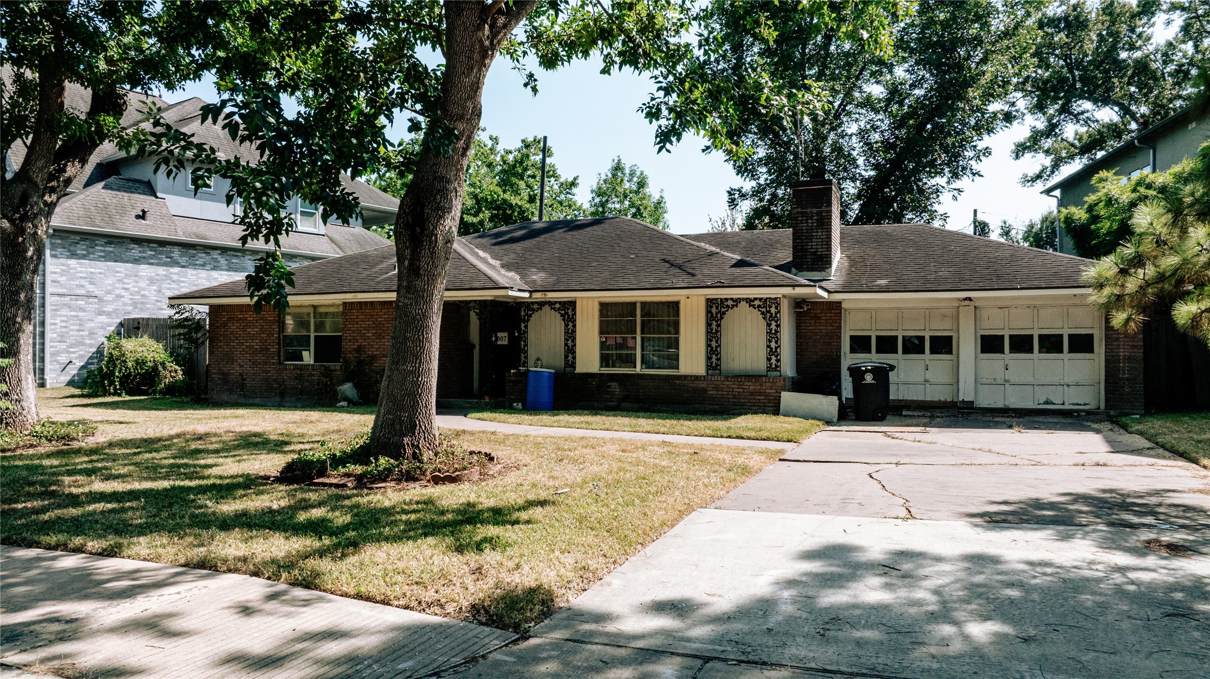 3807 Linkwood Drive Property Photo 1