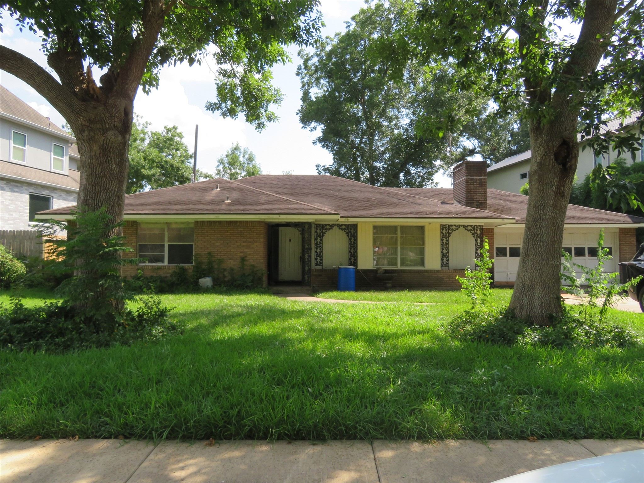 3807 Linkwood Drive Property Photo 7