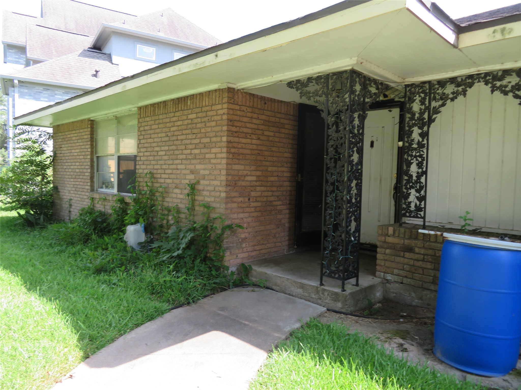 3807 Linkwood Drive Property Photo 13