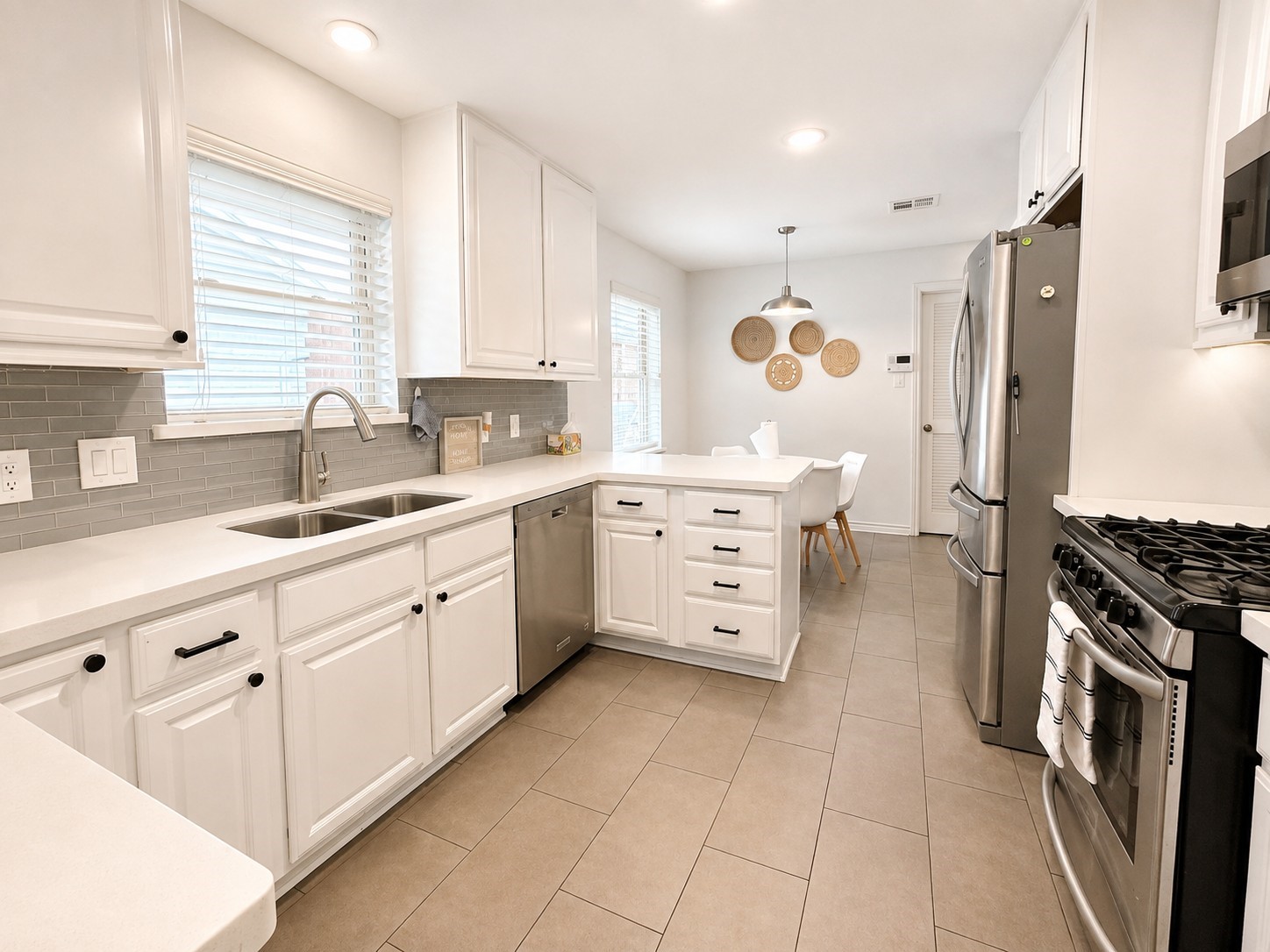 6914 Alderney Drive Property Photo 11
