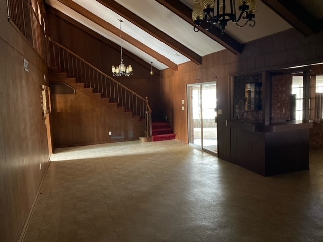 301 E Church Street Property Photo 11