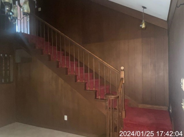 301 E Church Street Property Photo 13