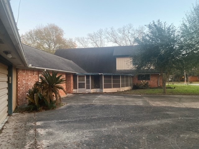301 E Church Street Property Photo 38