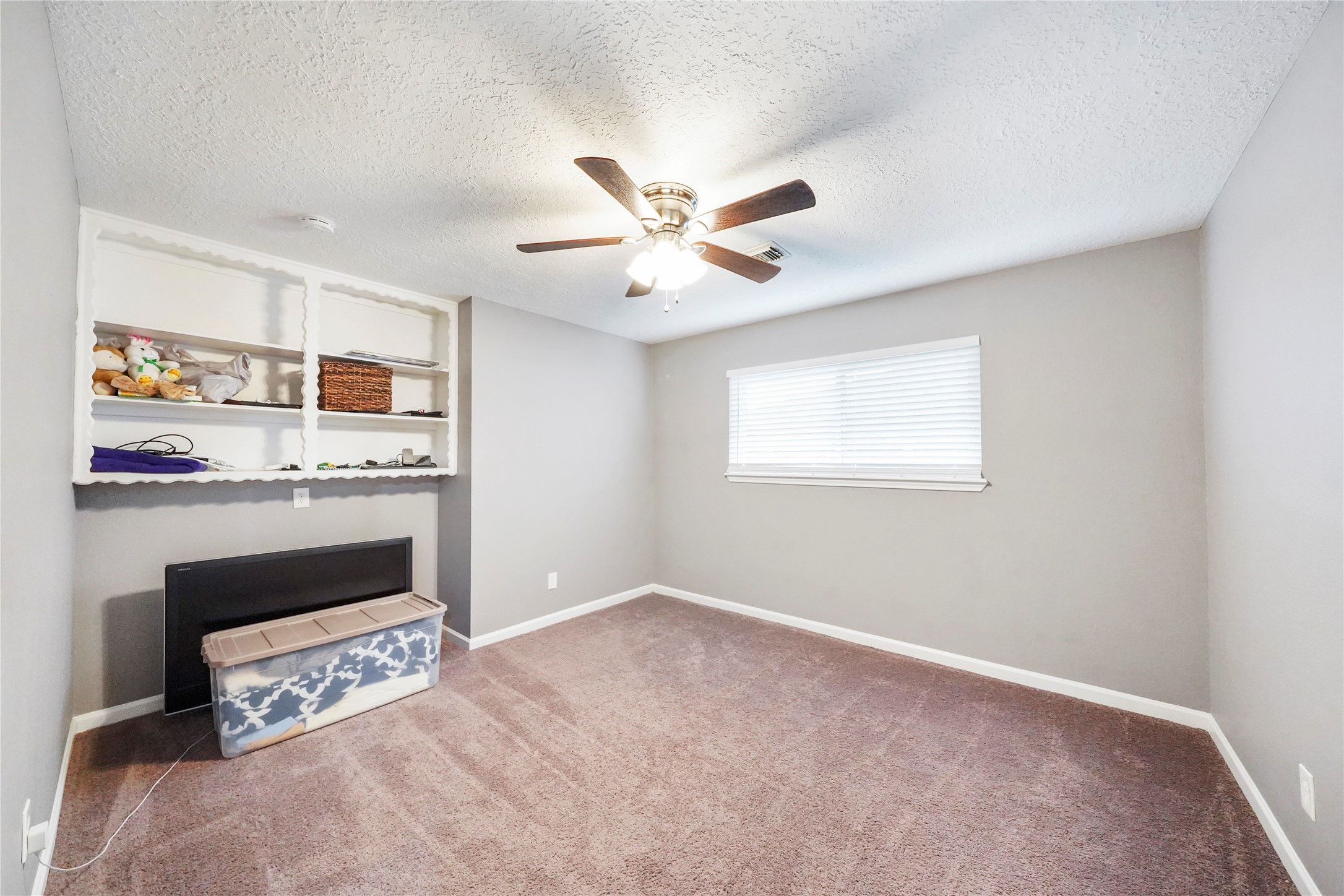 304 Old Bayou Drive Property Photo 14