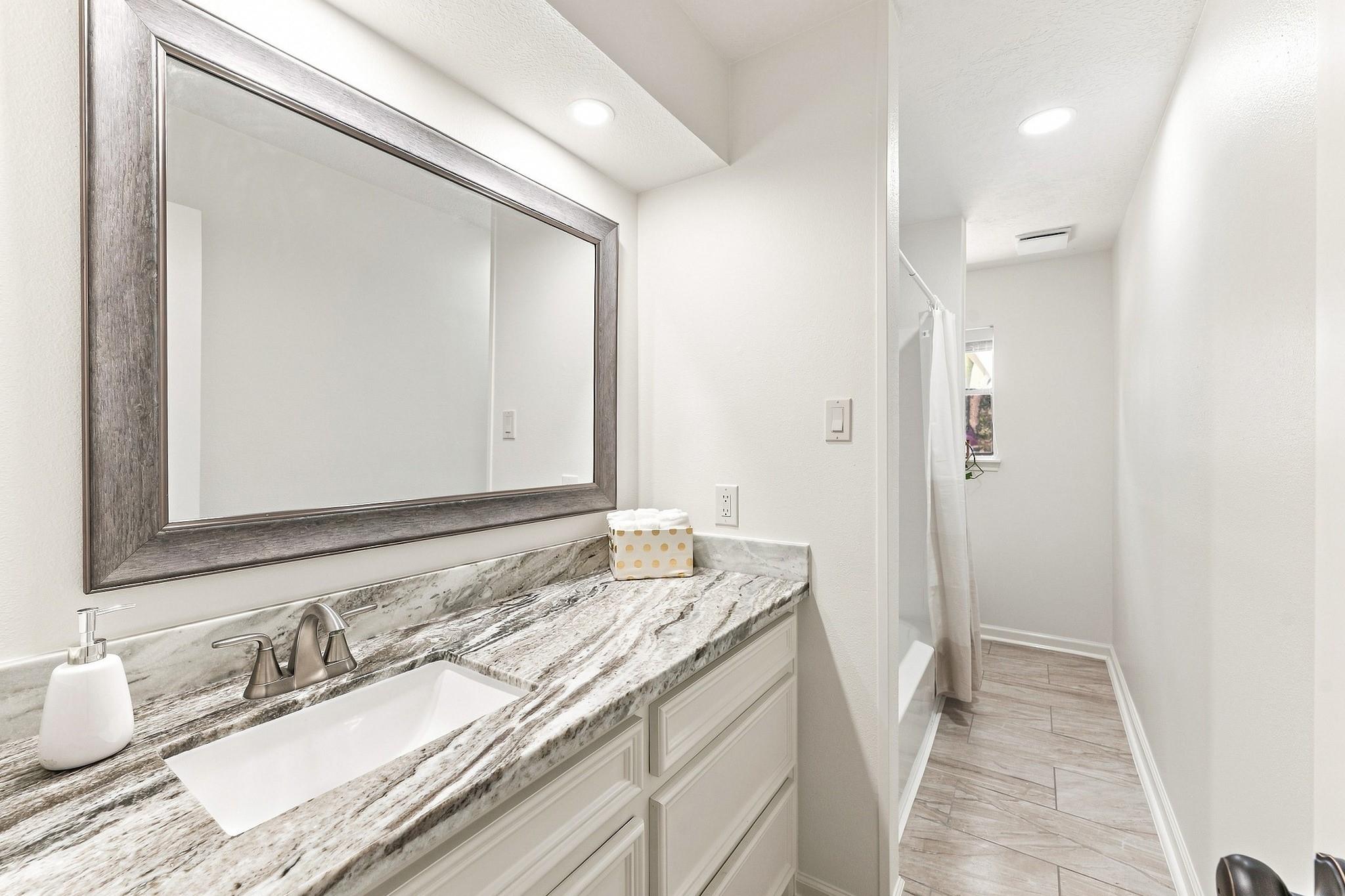 13185 Crest Drive Property Photo 30