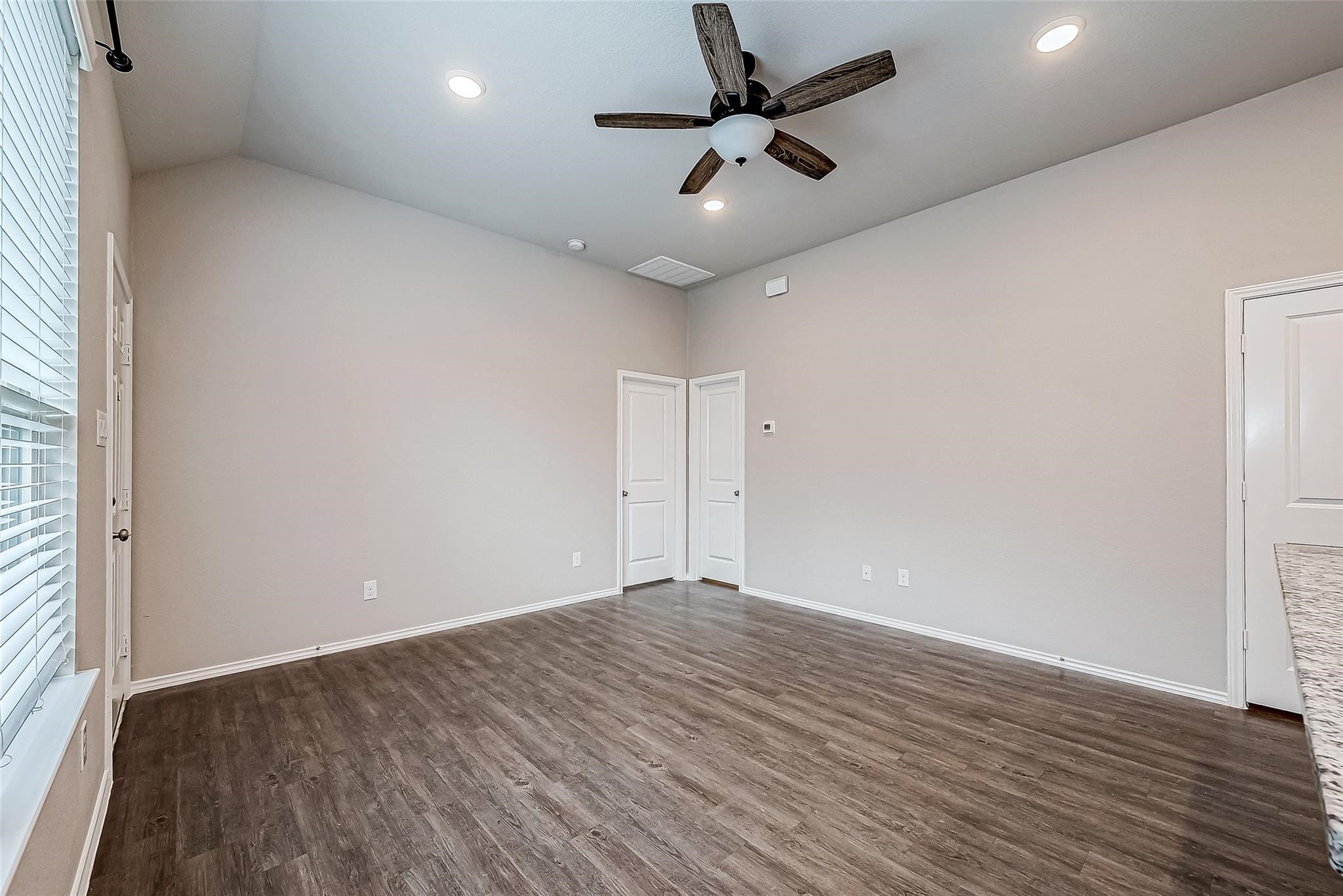 10954 Amblewood Street Property Photo 4