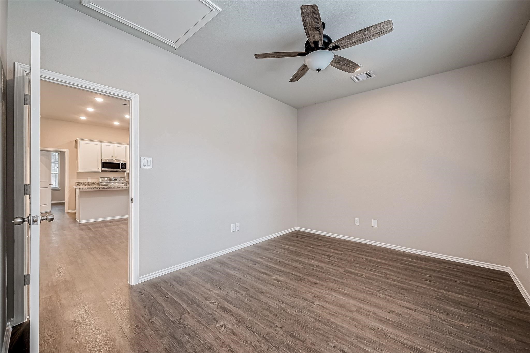 10954 Amblewood Street Property Photo 10