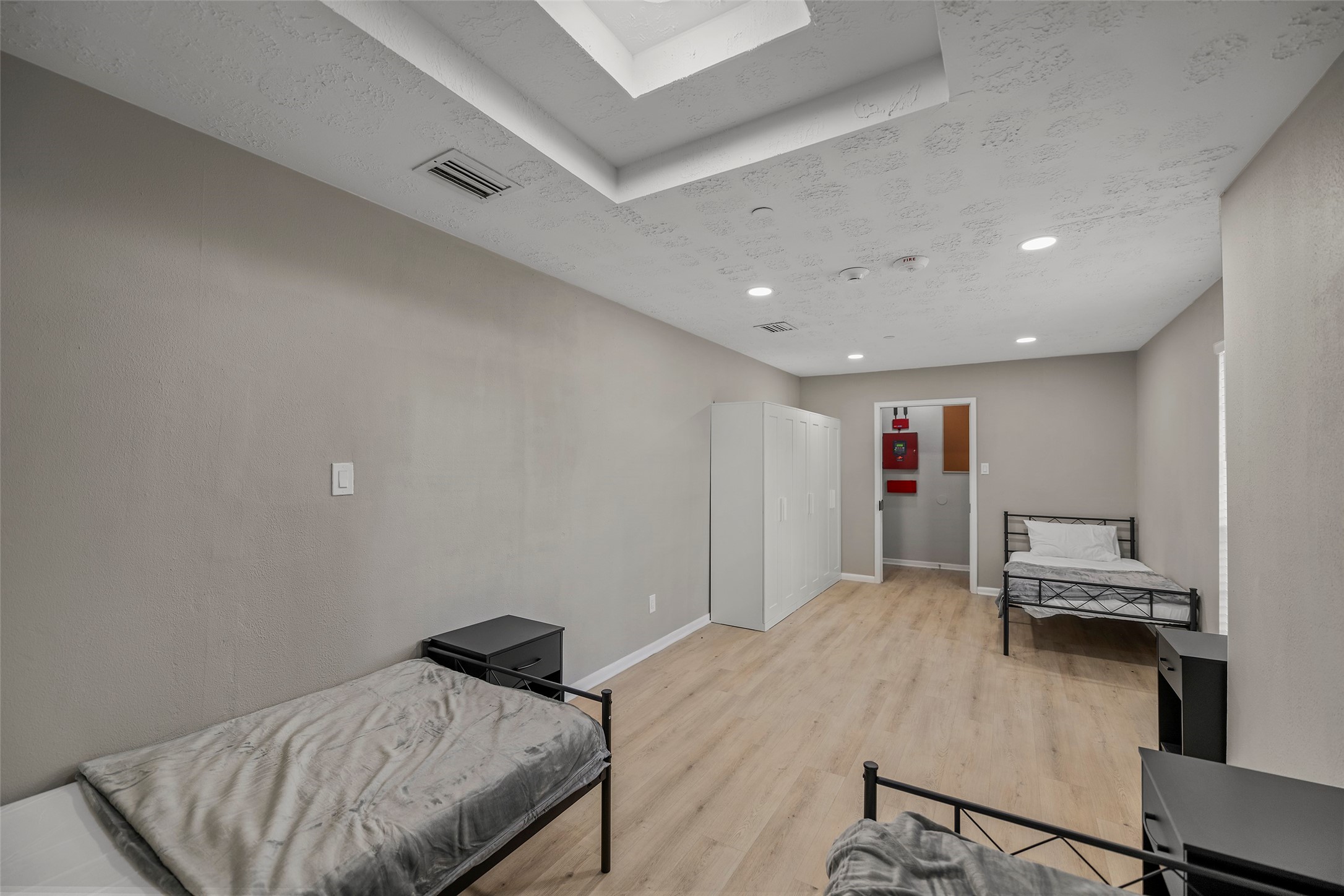 22114 Merrymount Drive Property Photo 6