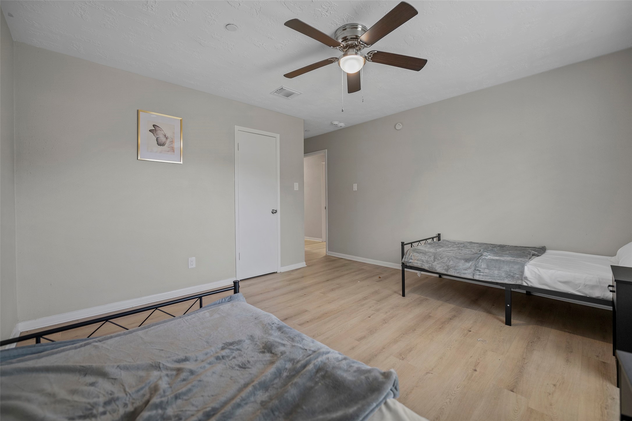 22114 Merrymount Drive Property Photo 16
