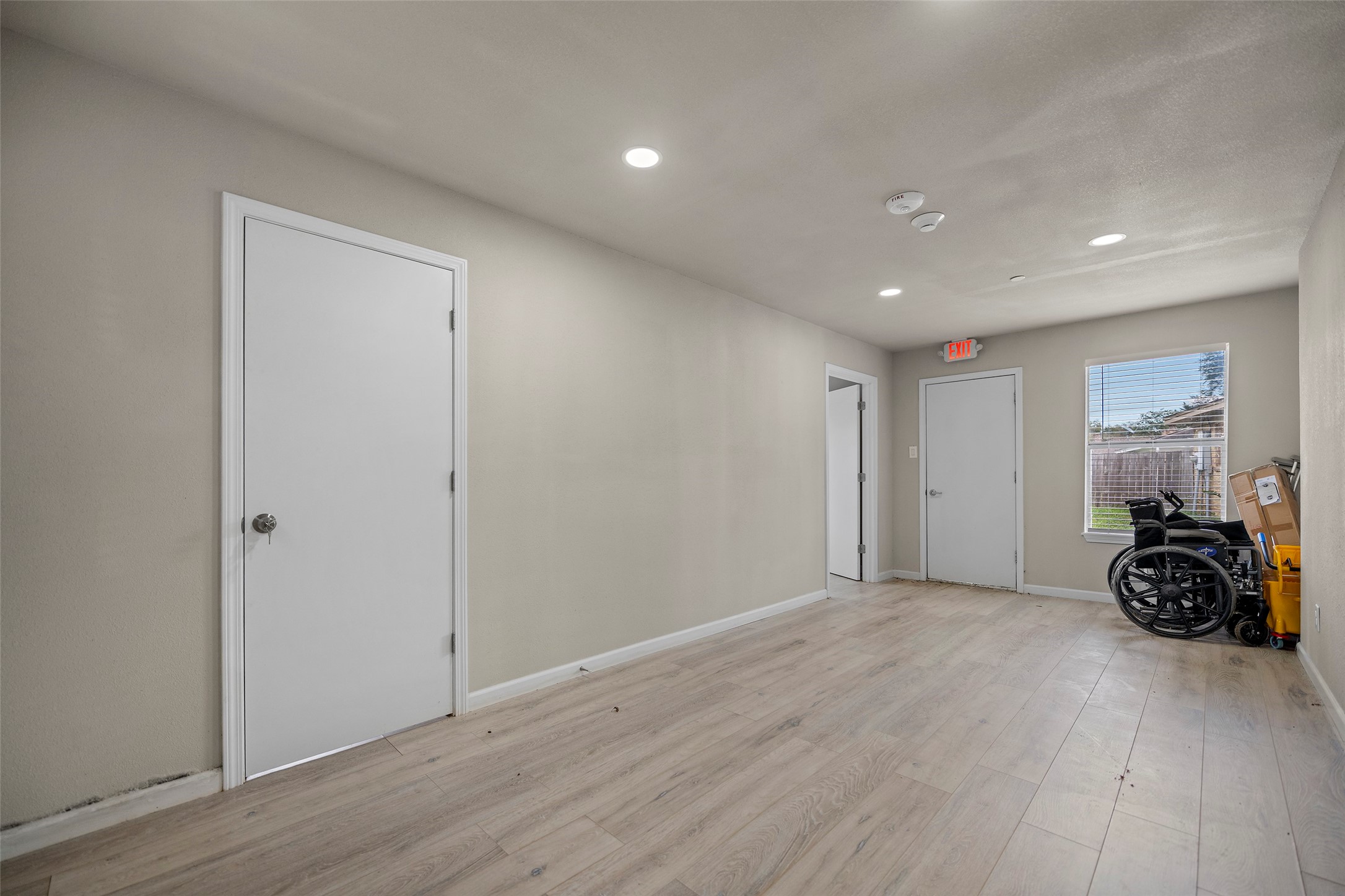 22114 Merrymount Drive Property Photo 33