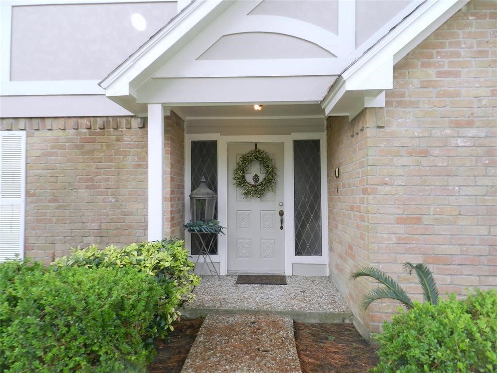 9403 Oxted Lane Property Photo 1