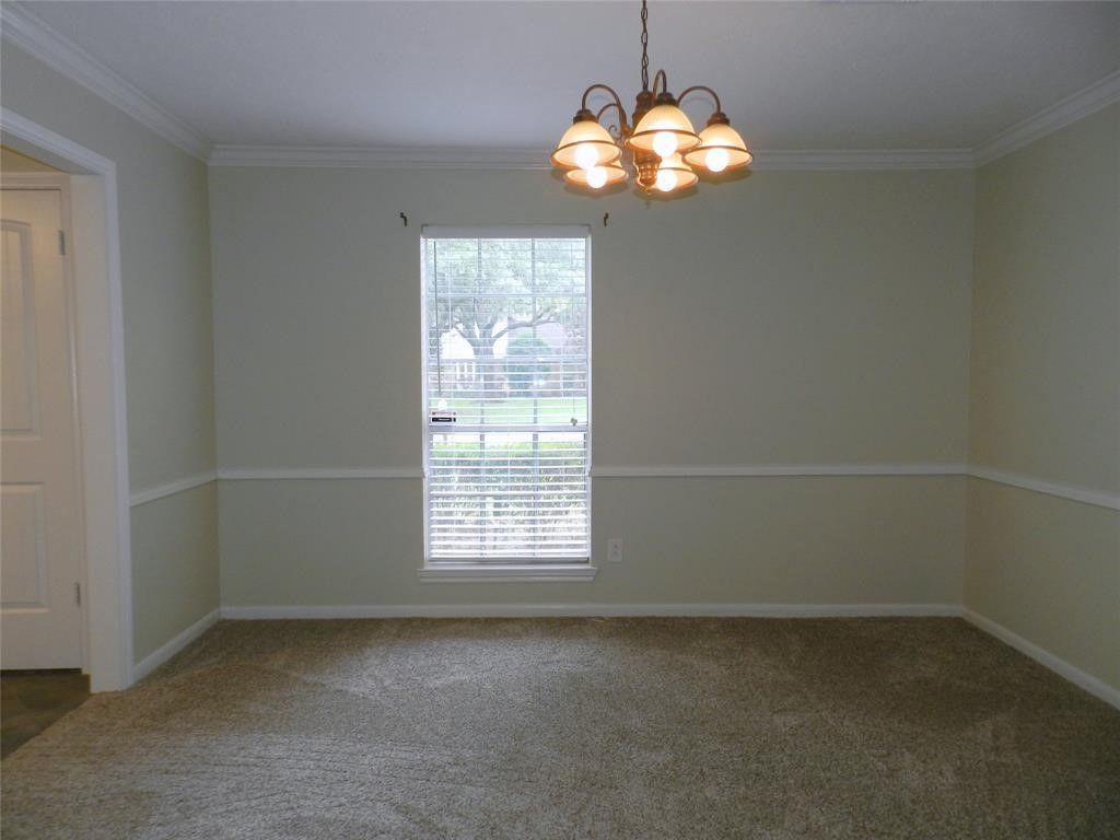9403 Oxted Lane Property Photo 6