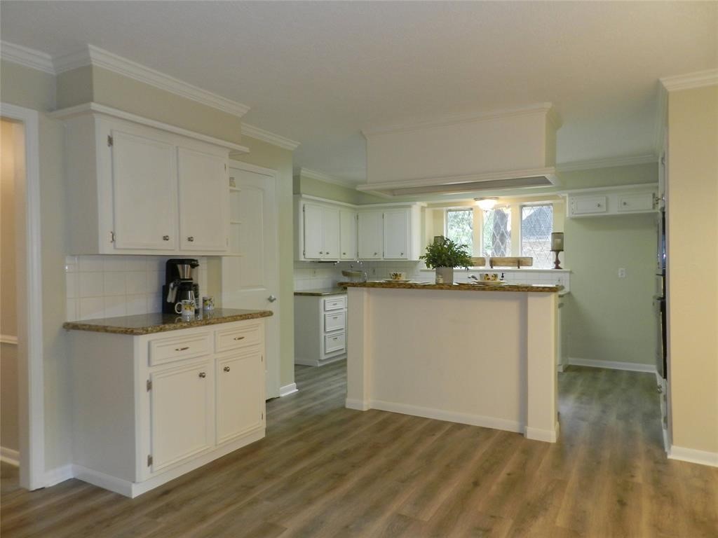9403 Oxted Lane Property Photo 9