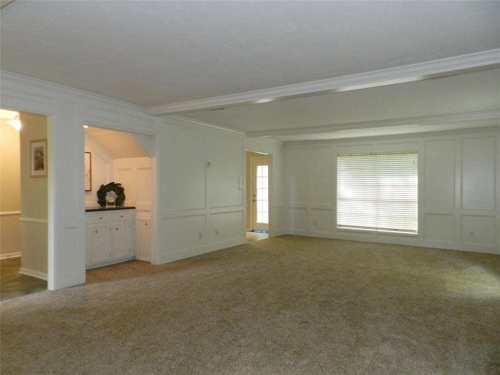 9403 Oxted Lane Property Photo 18