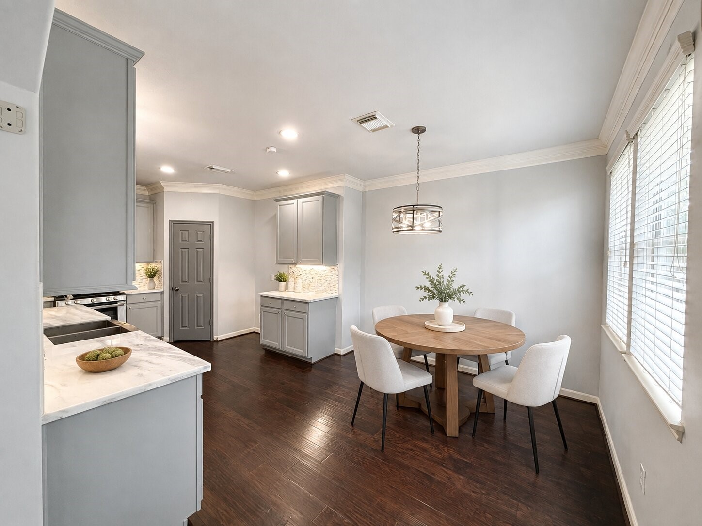 16935 Jelly Park Stone Drive Property Photo 8