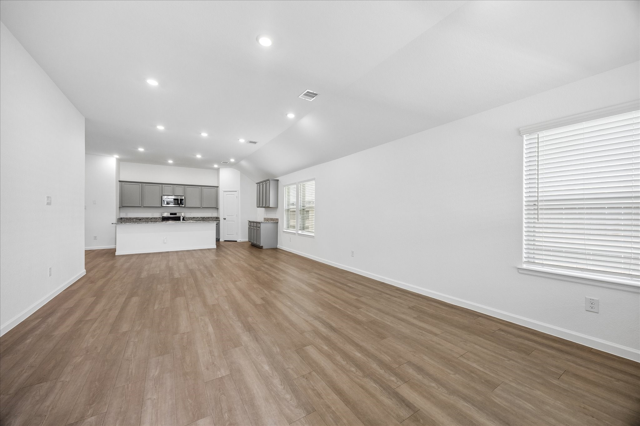 7202 Darting Plover Way Property Photo 11