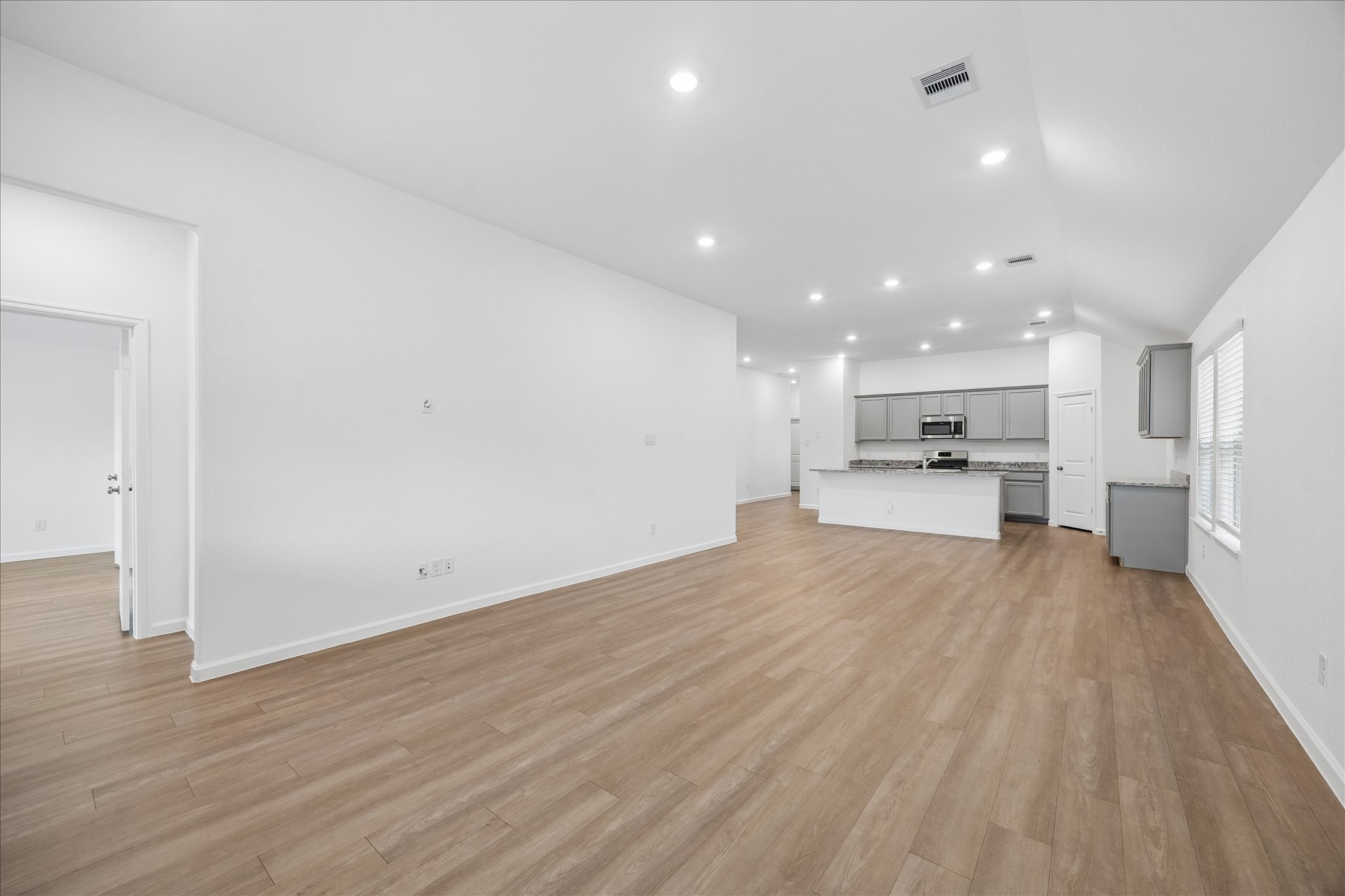 7202 Darting Plover Way Property Photo 17