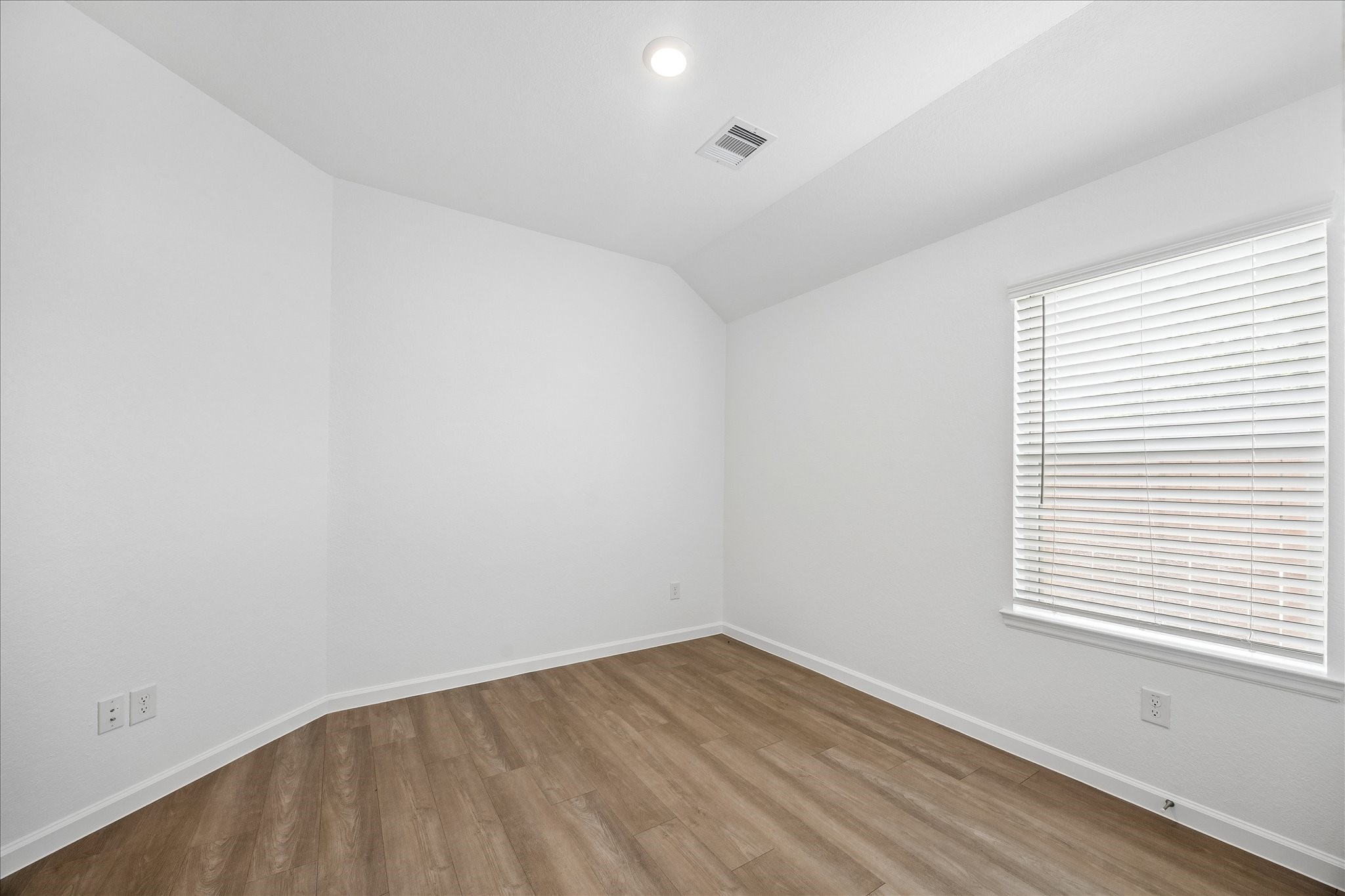 7202 Darting Plover Way Property Photo 27