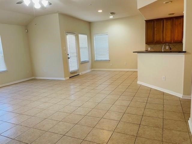 9506 Carsonmont Lane Property Photo 5