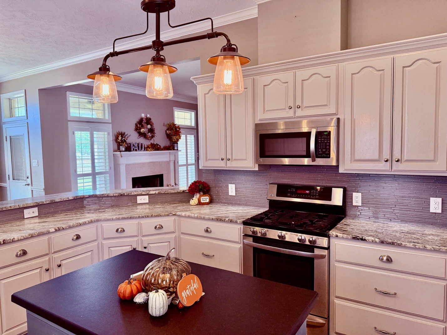 2107 Williams Way Property Photo 10