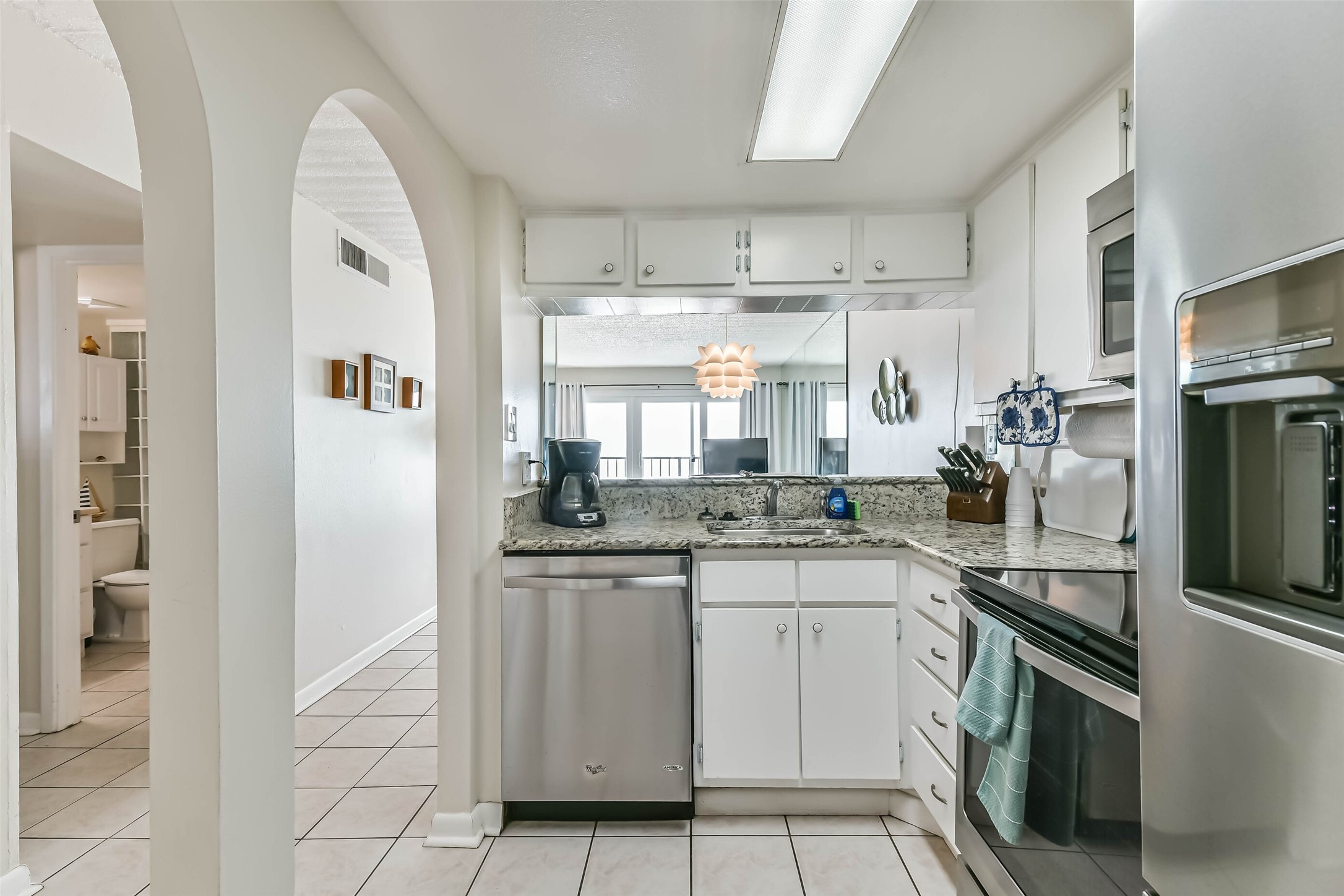 7310 Seawall Boulevard 402 Property Photo 18