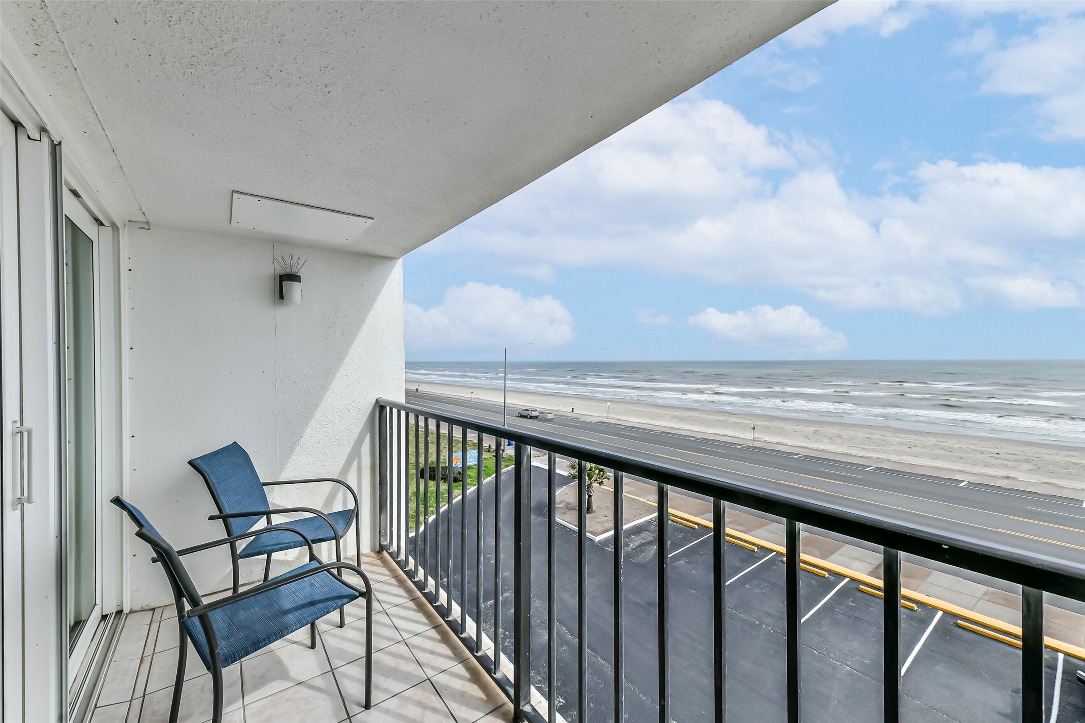 7310 Seawall Boulevard 402 Property Photo 25