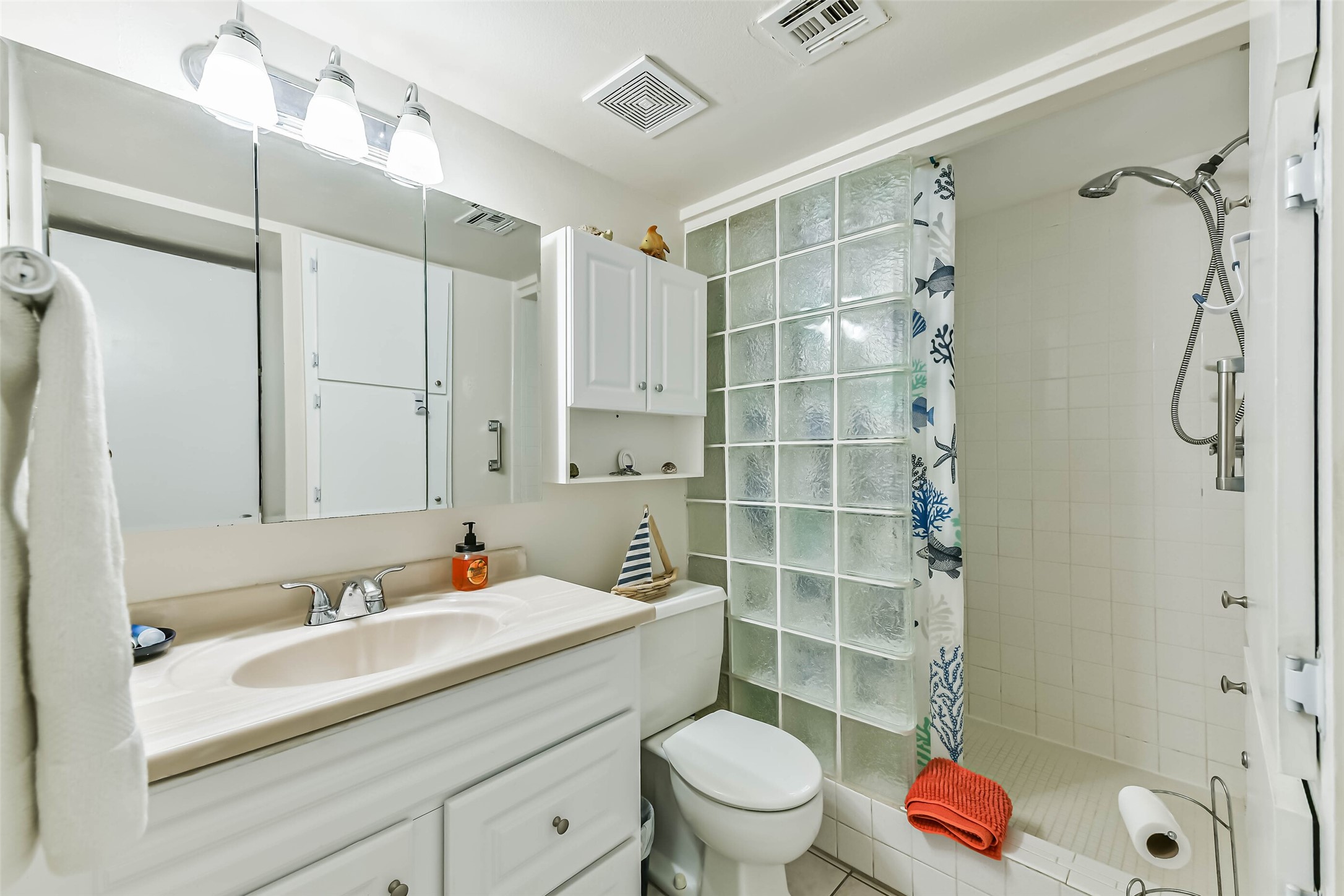 7310 Seawall Boulevard 402 Property Photo 26