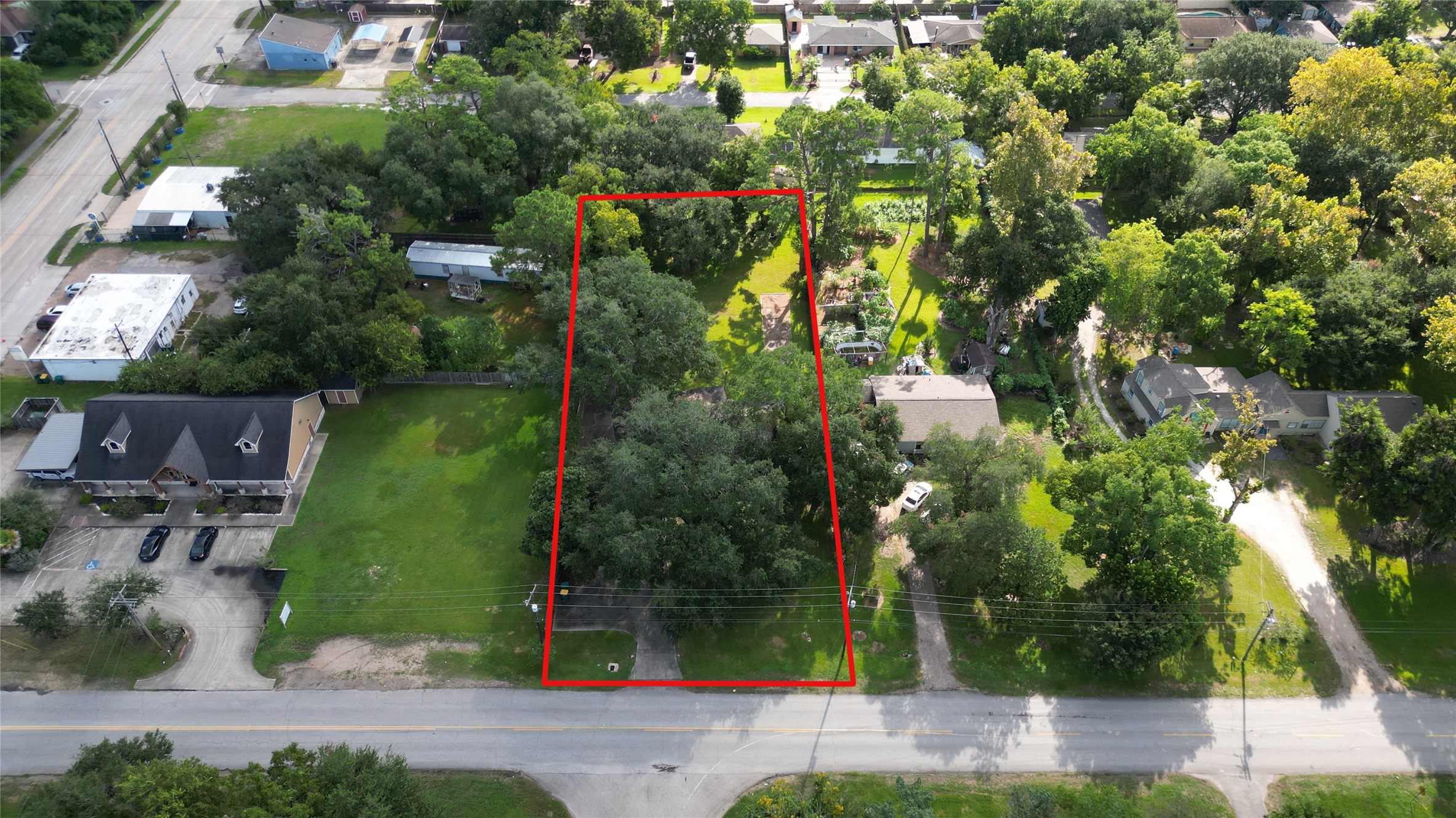 1303 Lake Road Property Photo 2