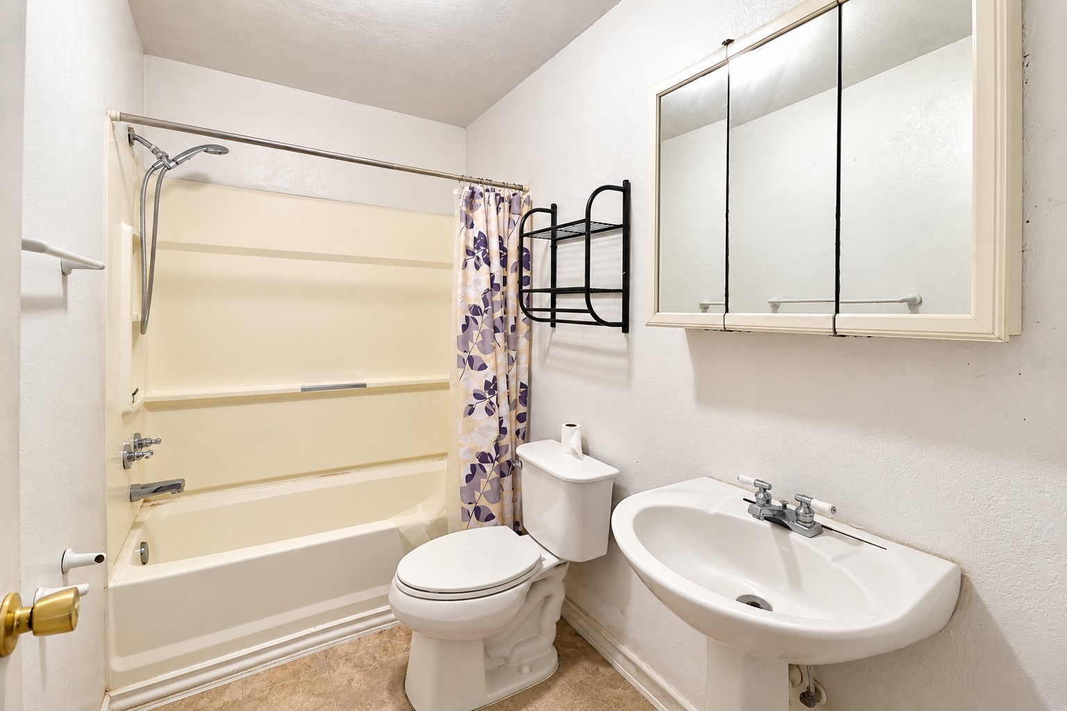 1303 Lake Road Property Photo 6