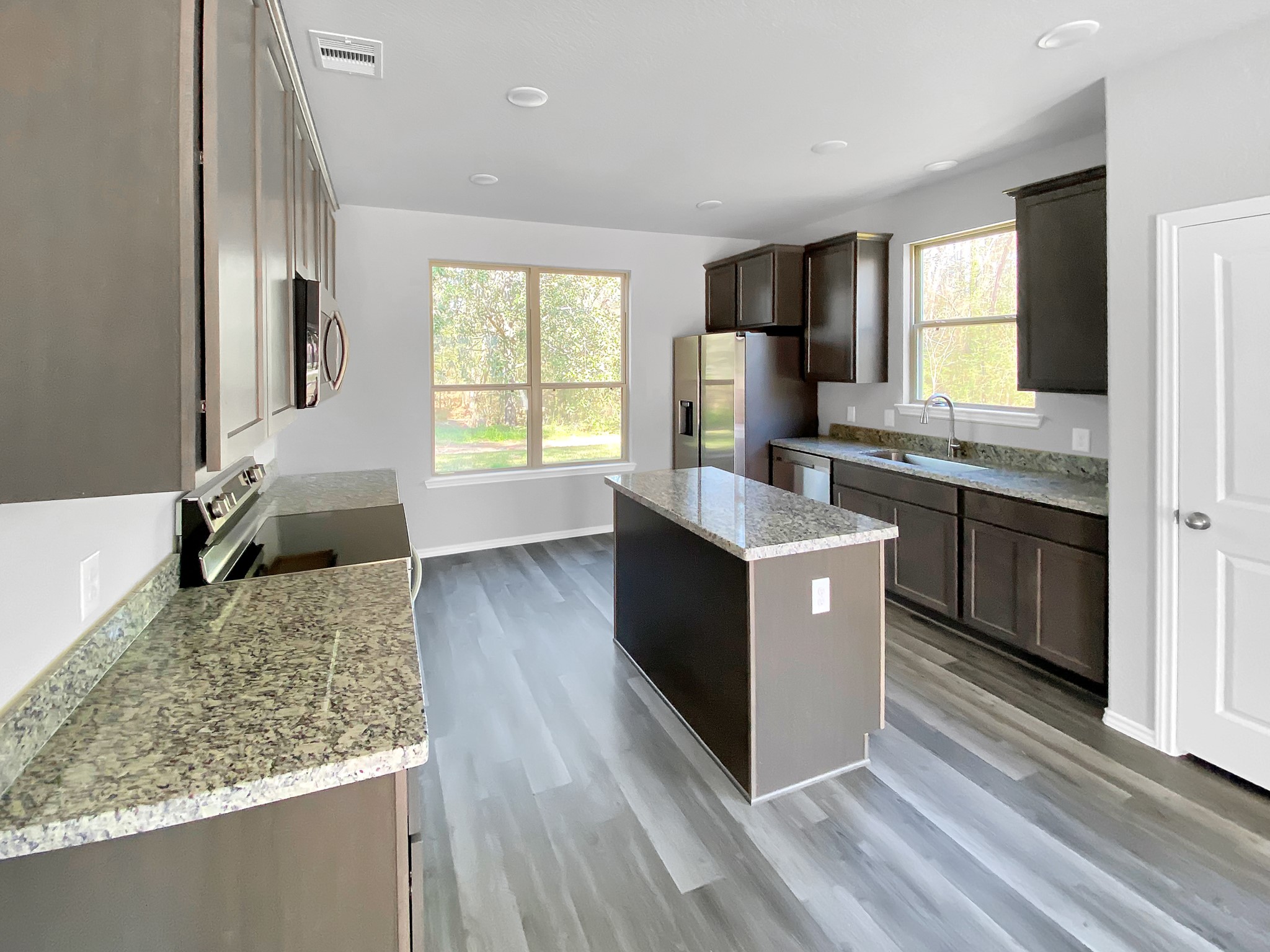 1202 Saint Lawrence River Road Property Photo 6
