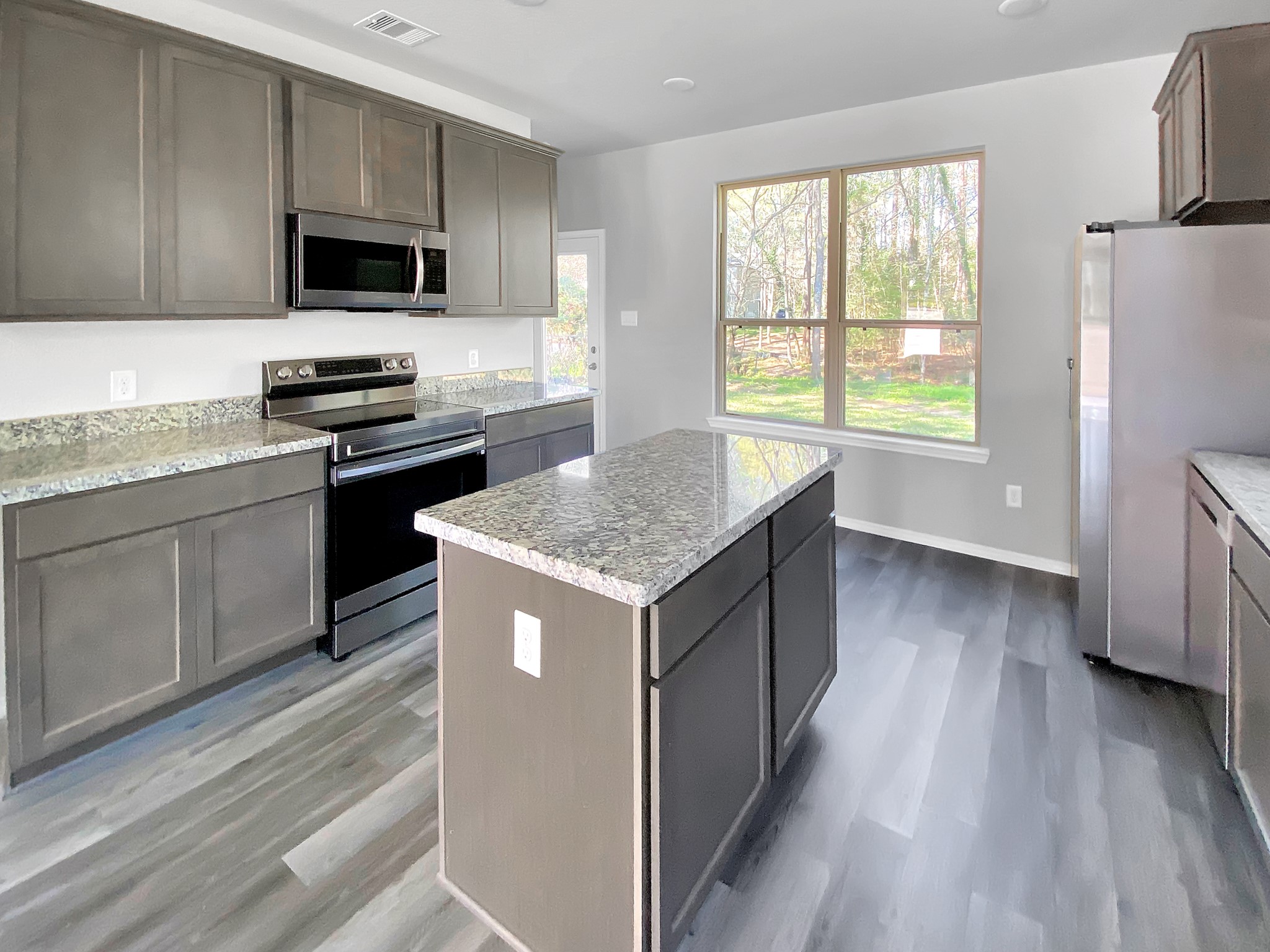 1202 Saint Lawrence River Road Property Photo 7